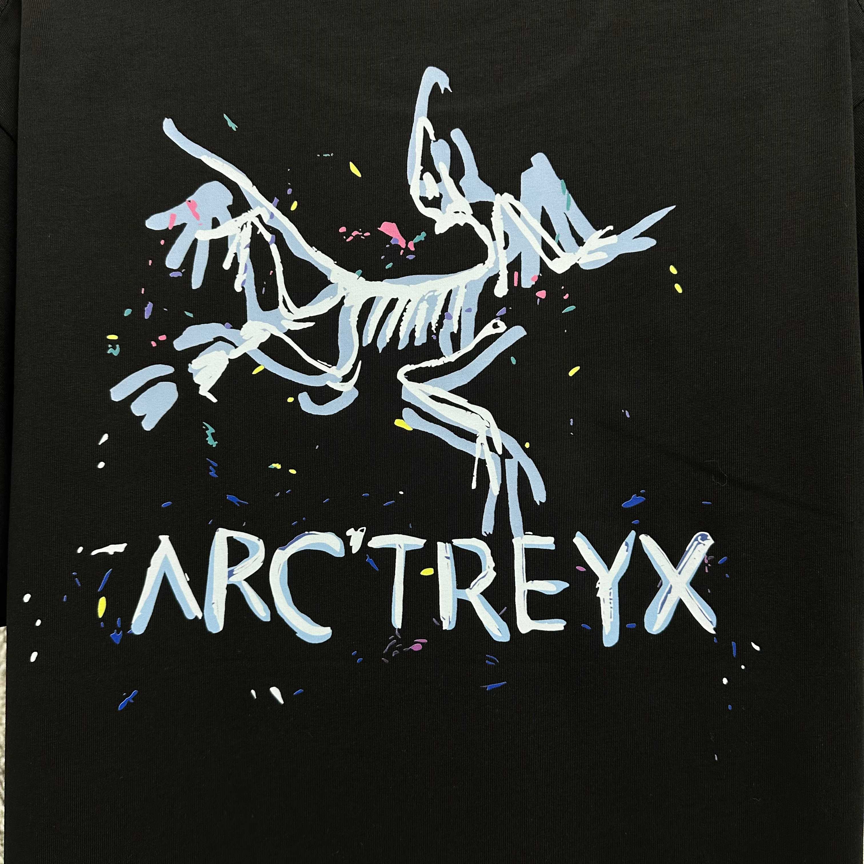LuxluxHouse Best Quality Clothes T-shirt Arcteryx