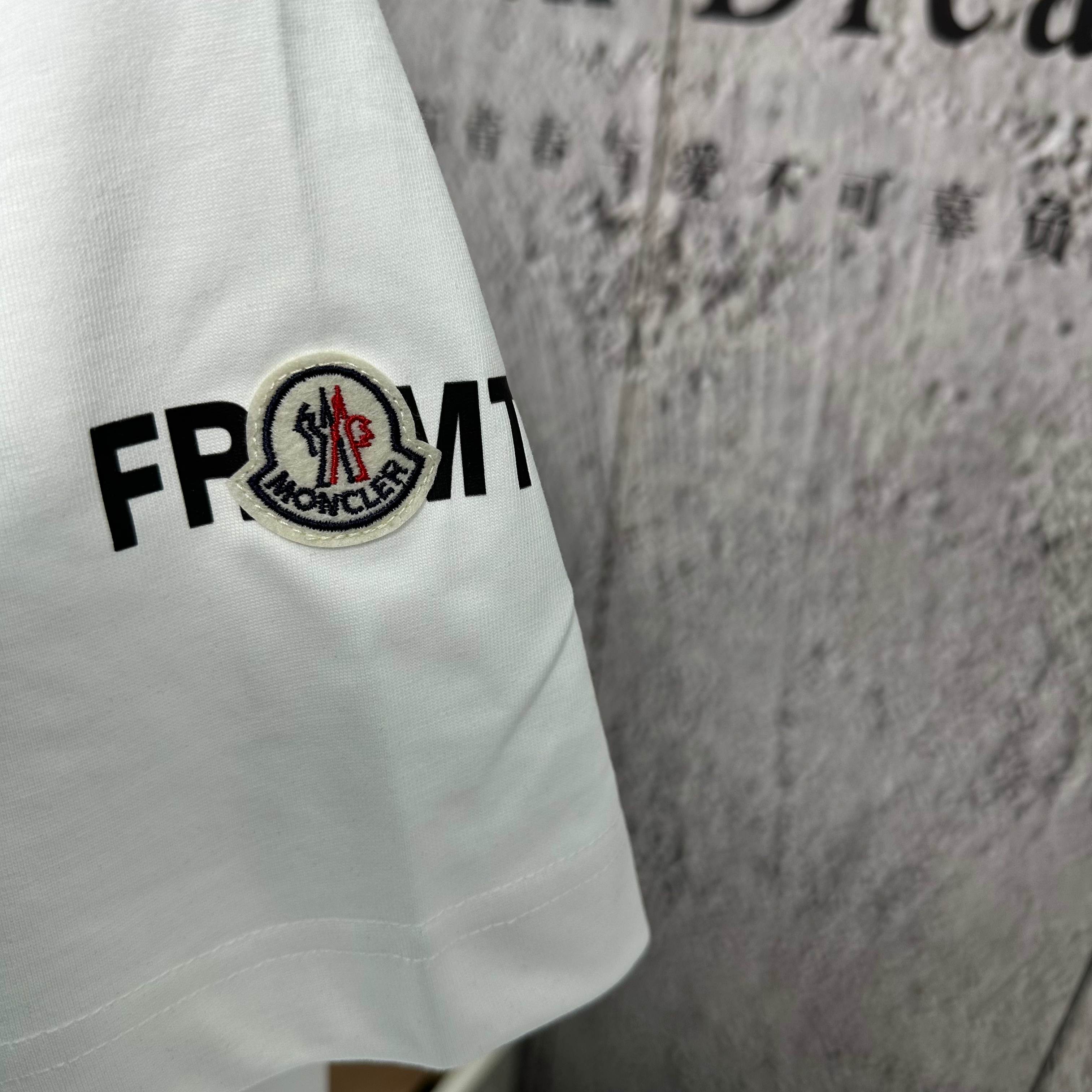 LuxluxHouse Best Quality Clothes T-shirt Moncler