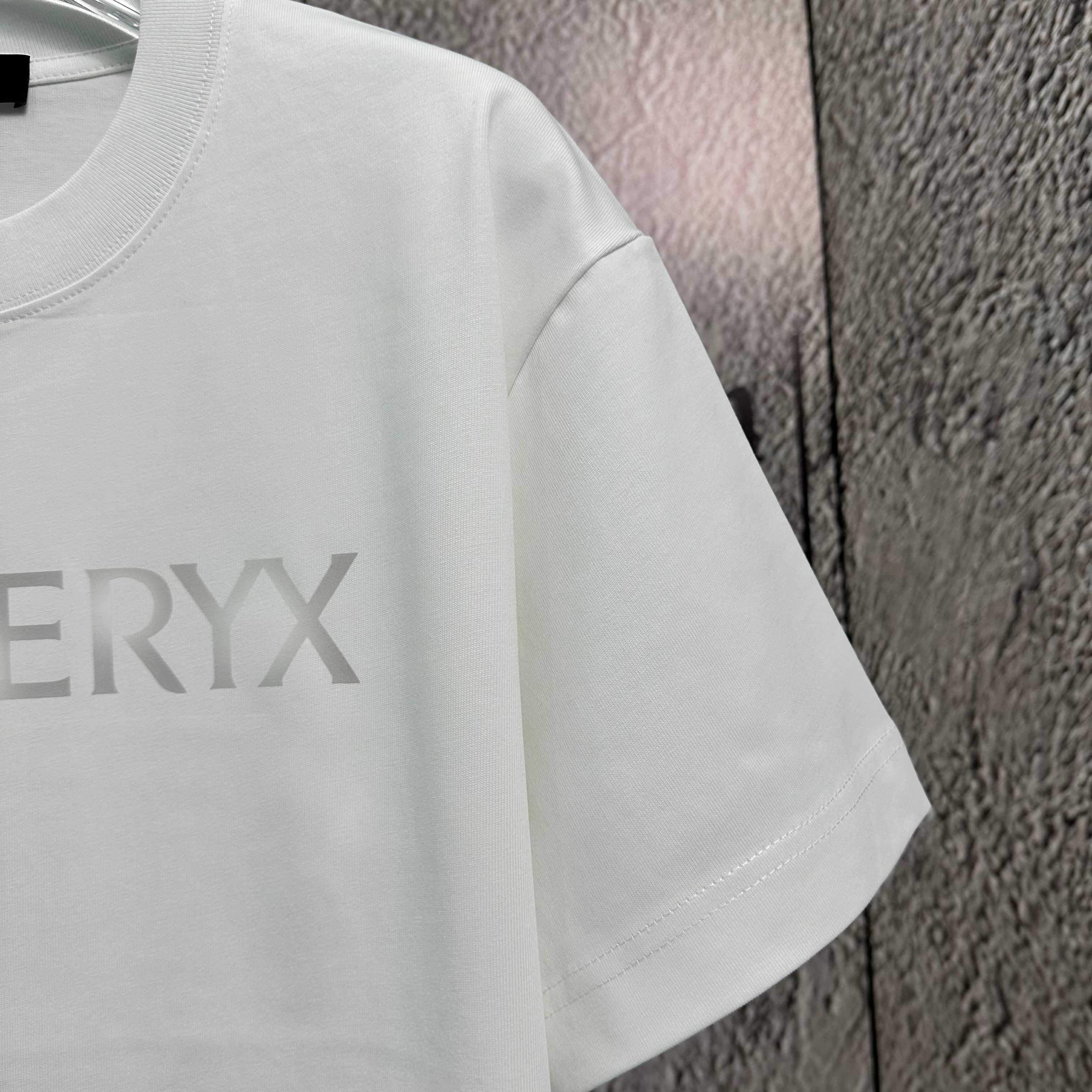 LuxluxHouse Best Quality Clothes T-shirt Arcteryx