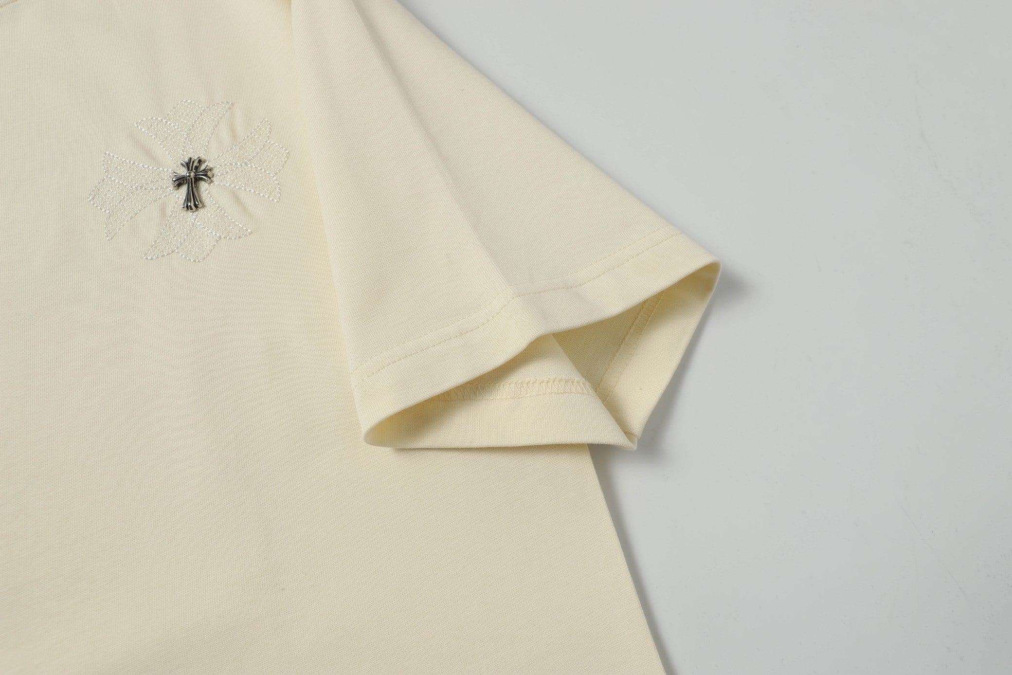 LuxluxHouse Best Quality Clothes Chrome Hearts T-shirt