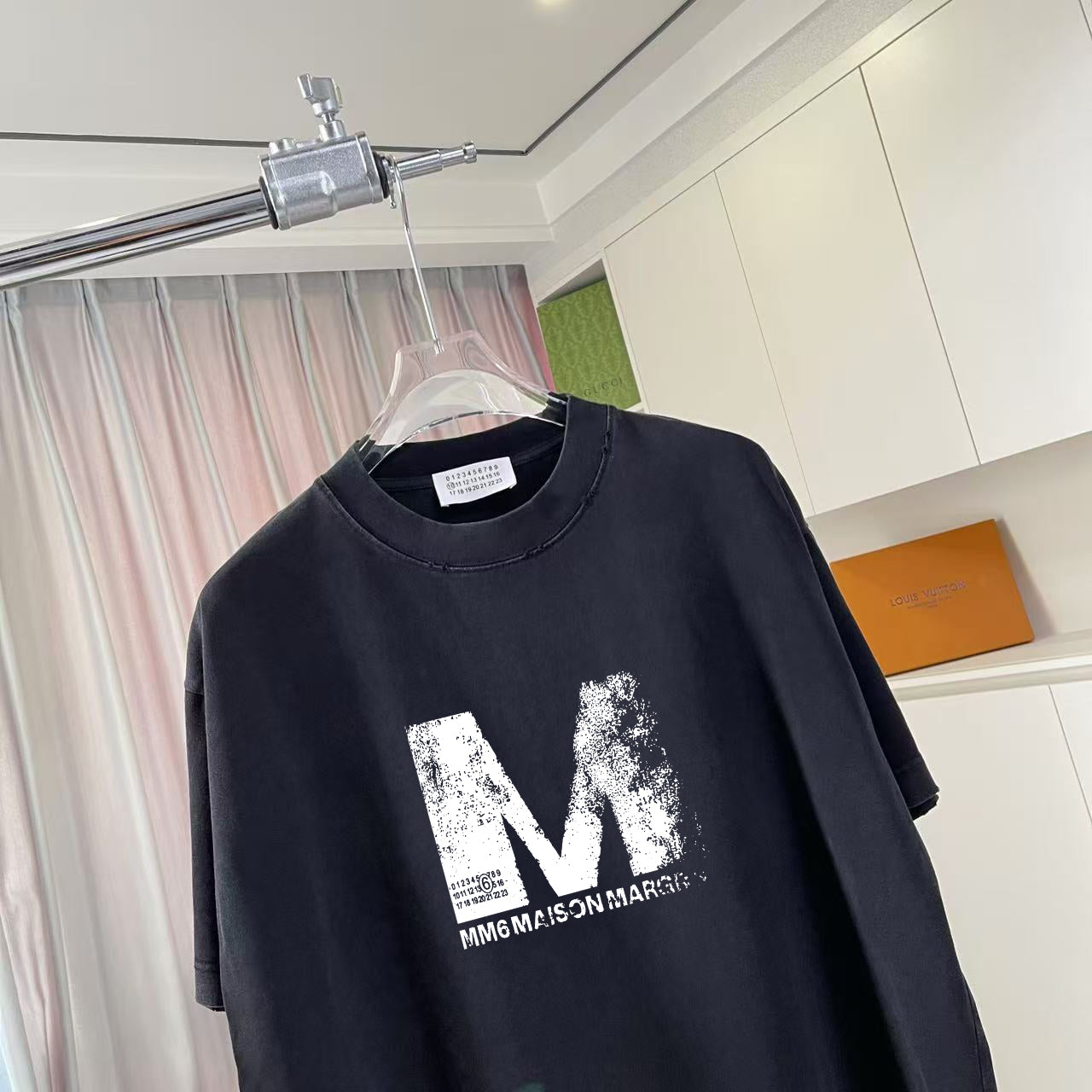 LuxluxHouse Best Quality Clothes T-shirt Chanel & Maison Margiela