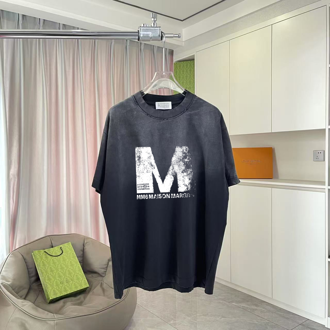 LuxluxHouse Best Quality Clothes T-shirt Chanel & Maison Margiela