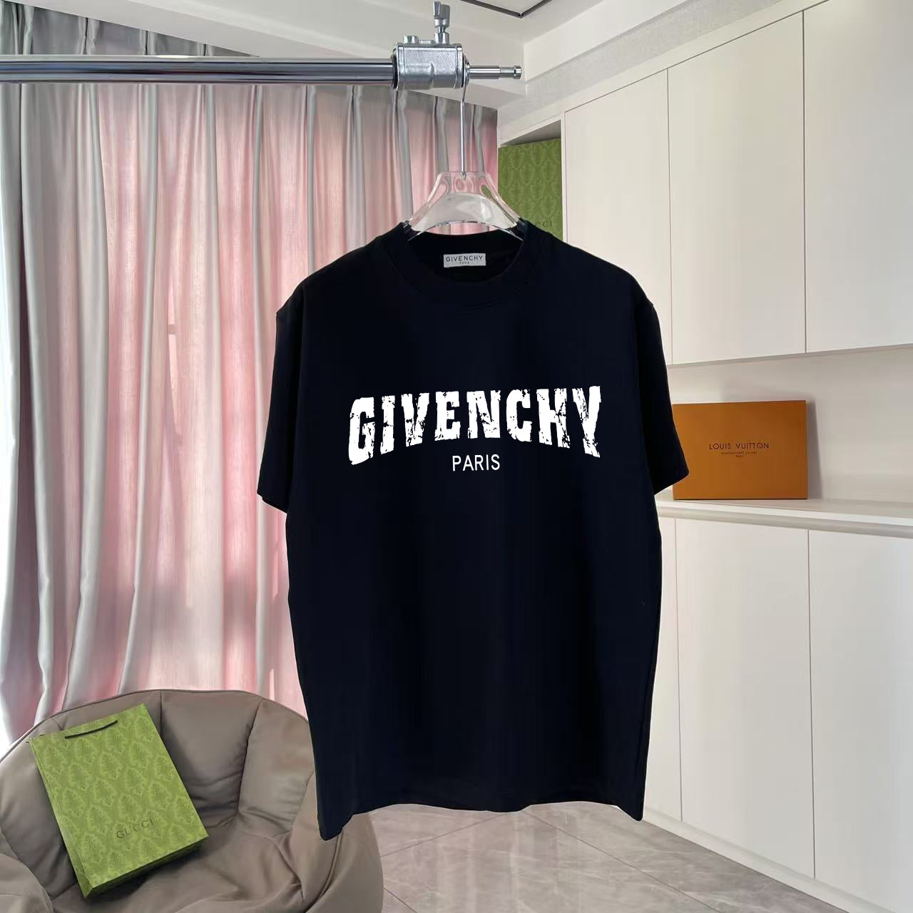 LuxluxHouse Best Quality Clothes Givenchy T-shirt