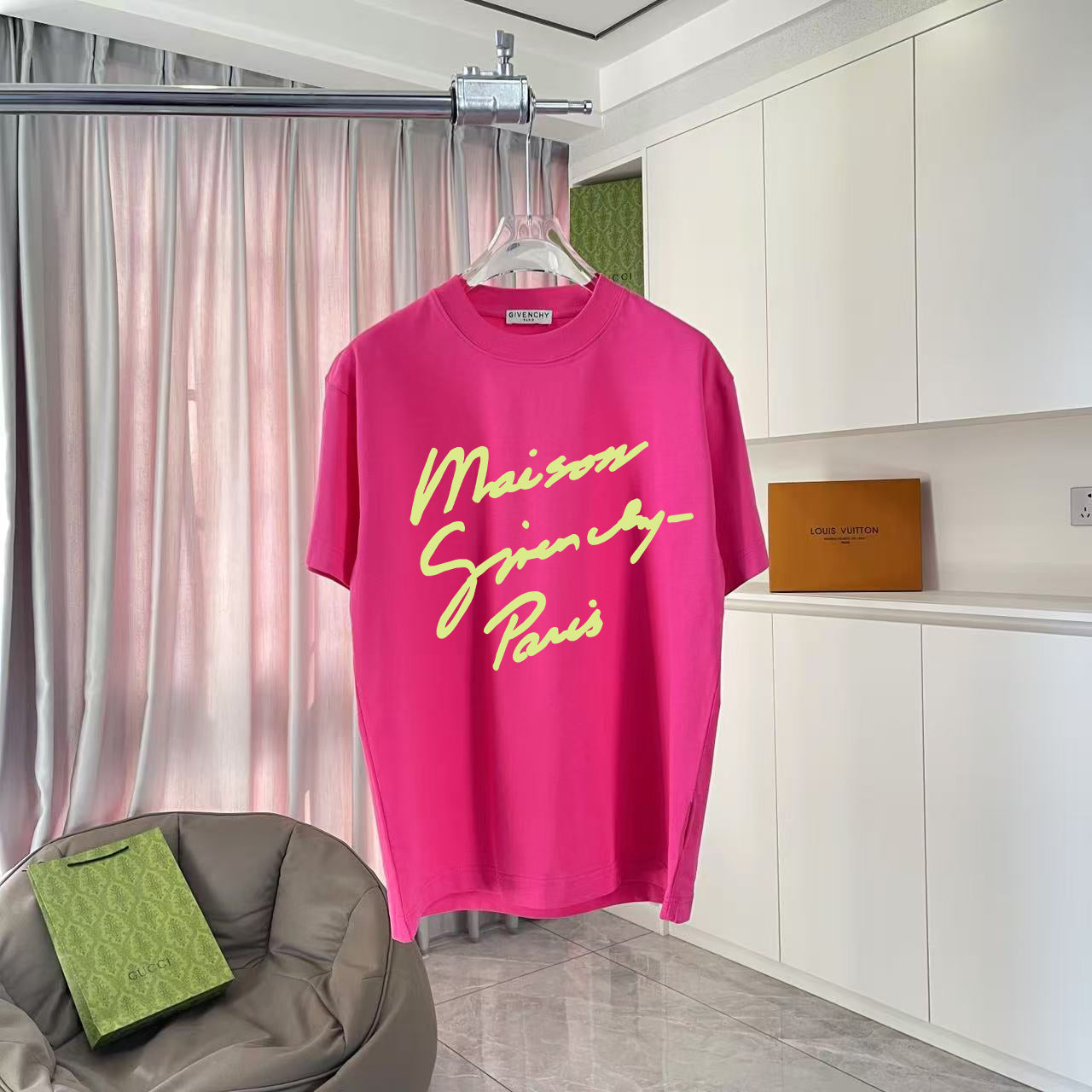 LuxluxHouse Best Quality Clothes Givenchy T-shirt