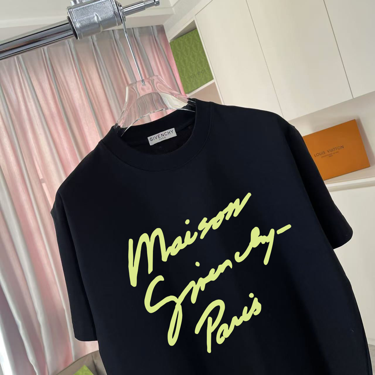 LuxluxHouse Best Quality Clothes Givenchy T-shirt