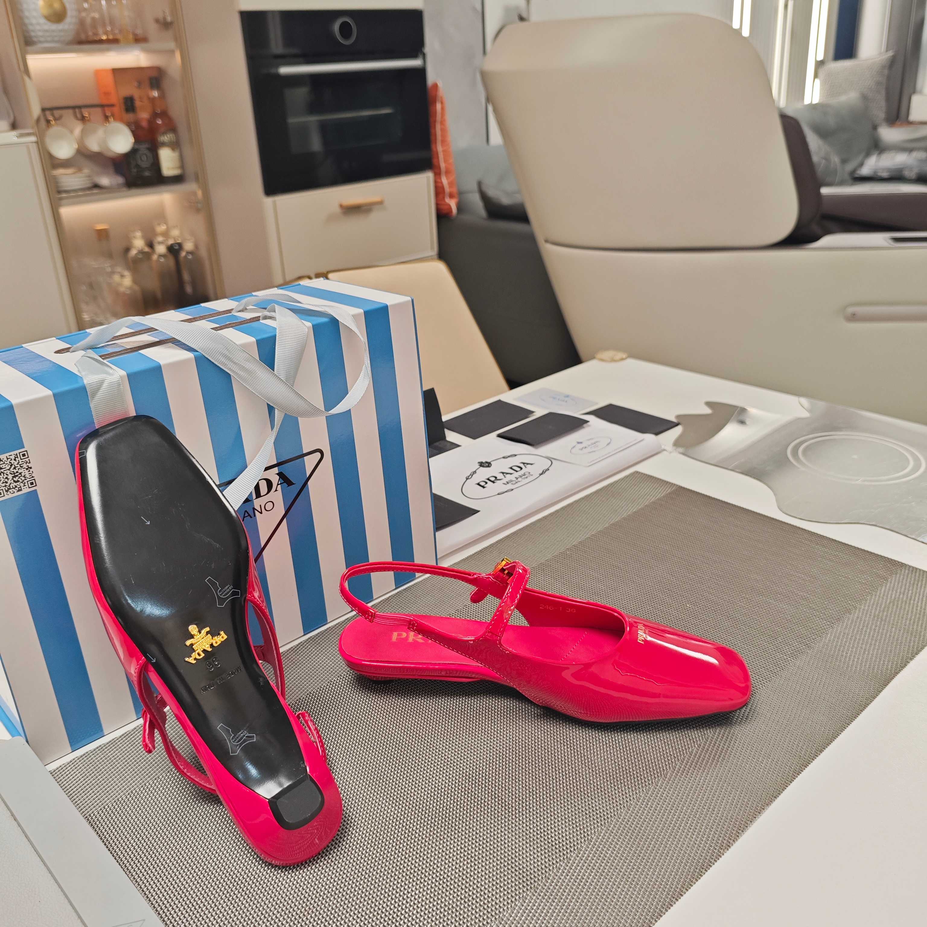 LuxluxHouse Best Quality Women Shoes Prada