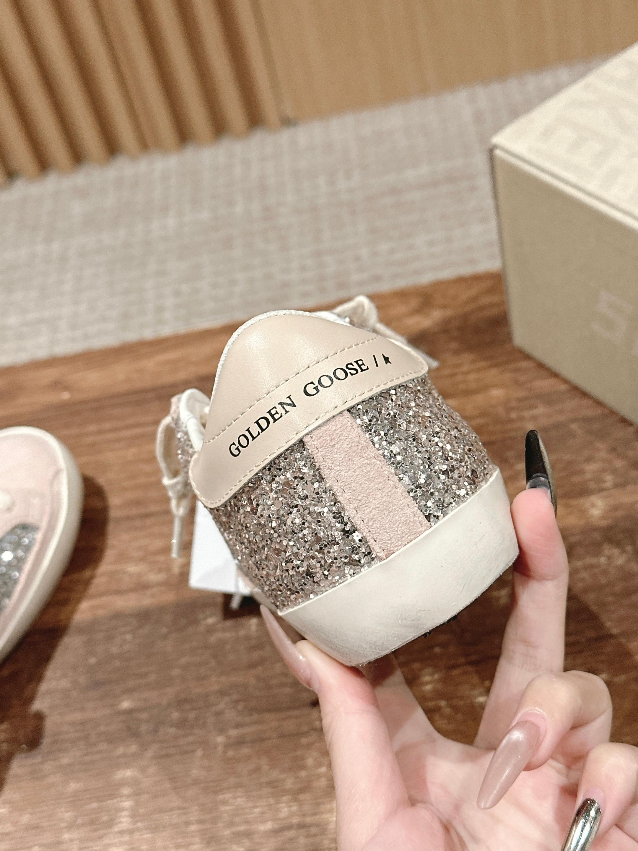 LuxluxHouse Best Quality Shoes Golden Goose