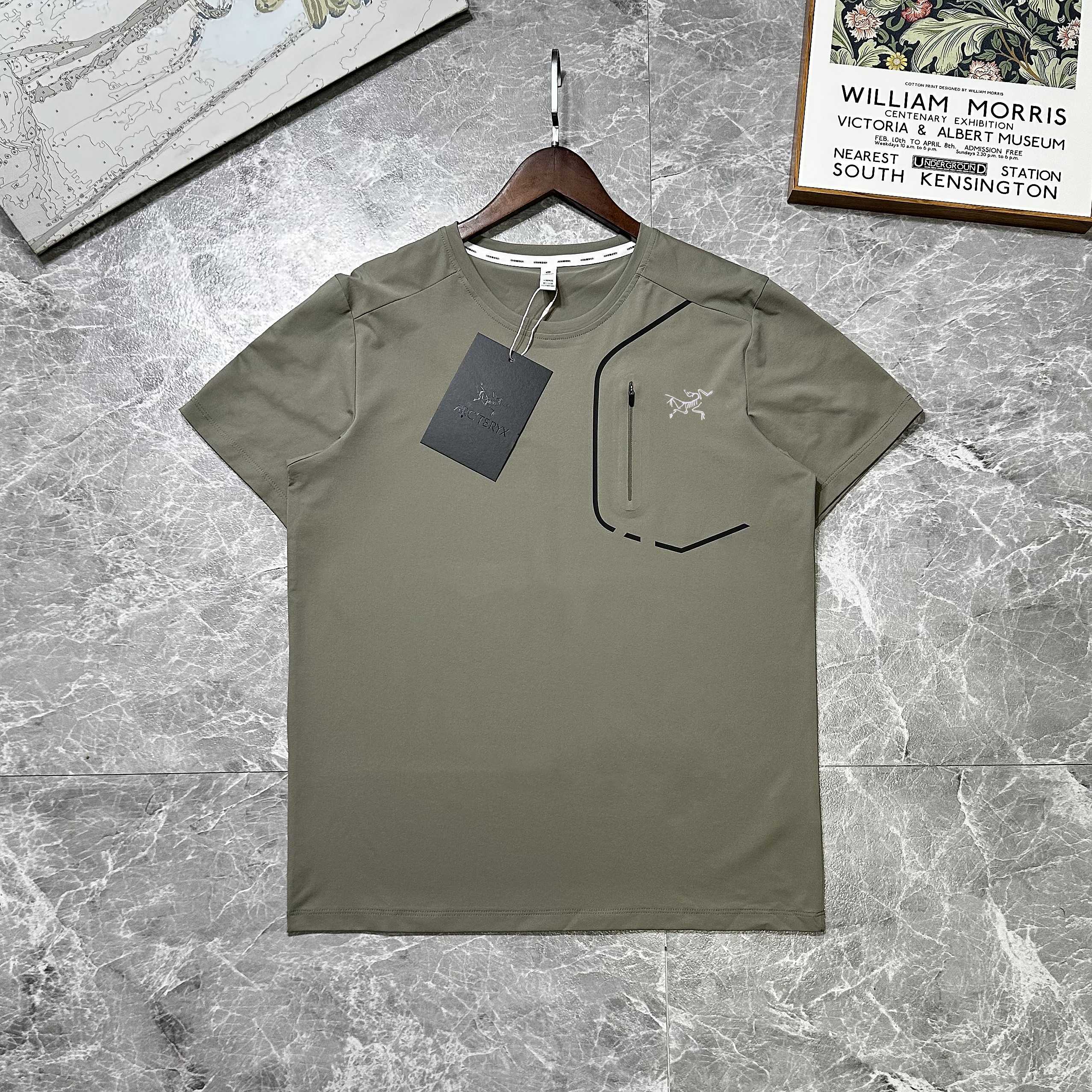 LuxluxHouse Best Quality Clothes T-shirt Arcteryx