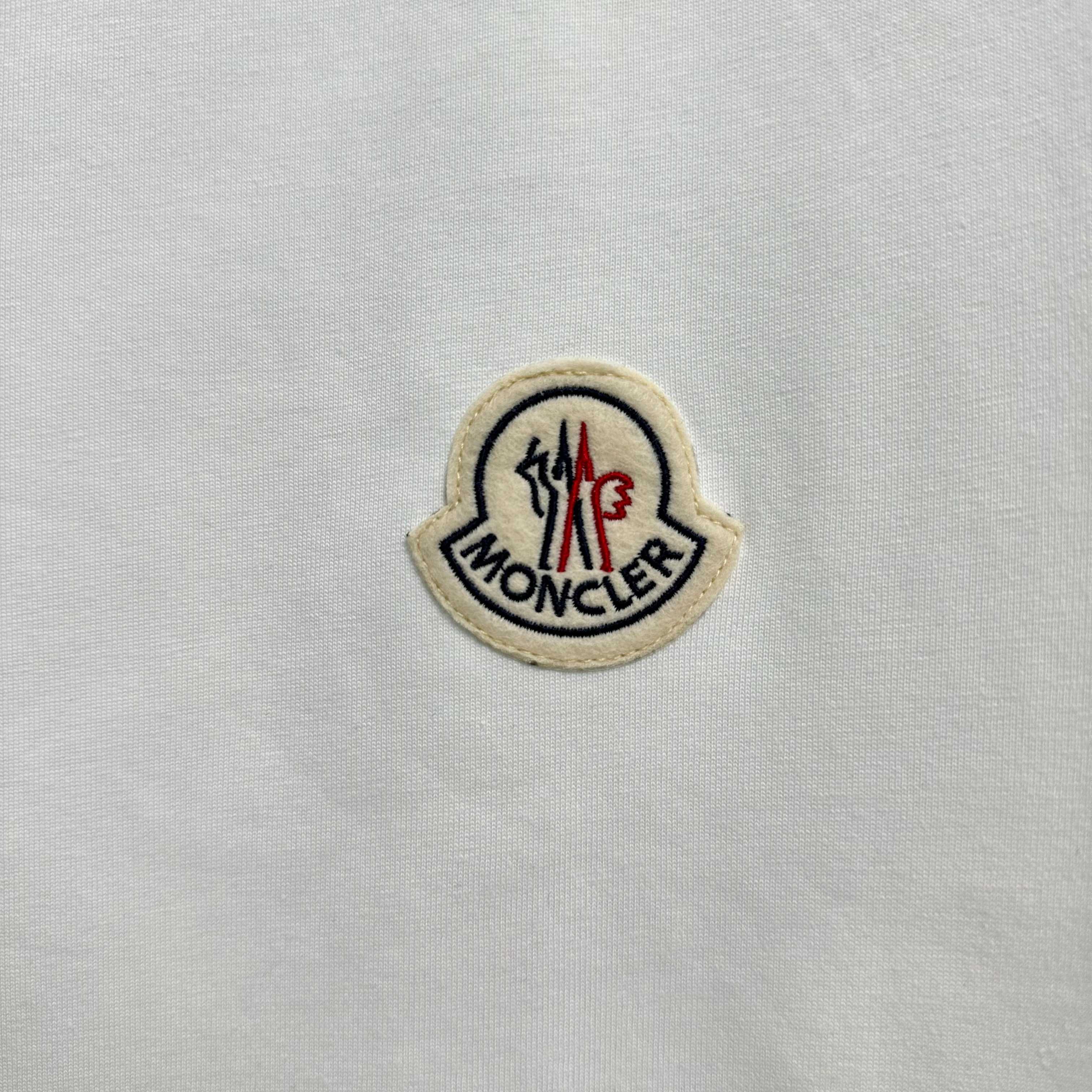 LuxluxHouse Best Quality Clothes T-shirt Moncler