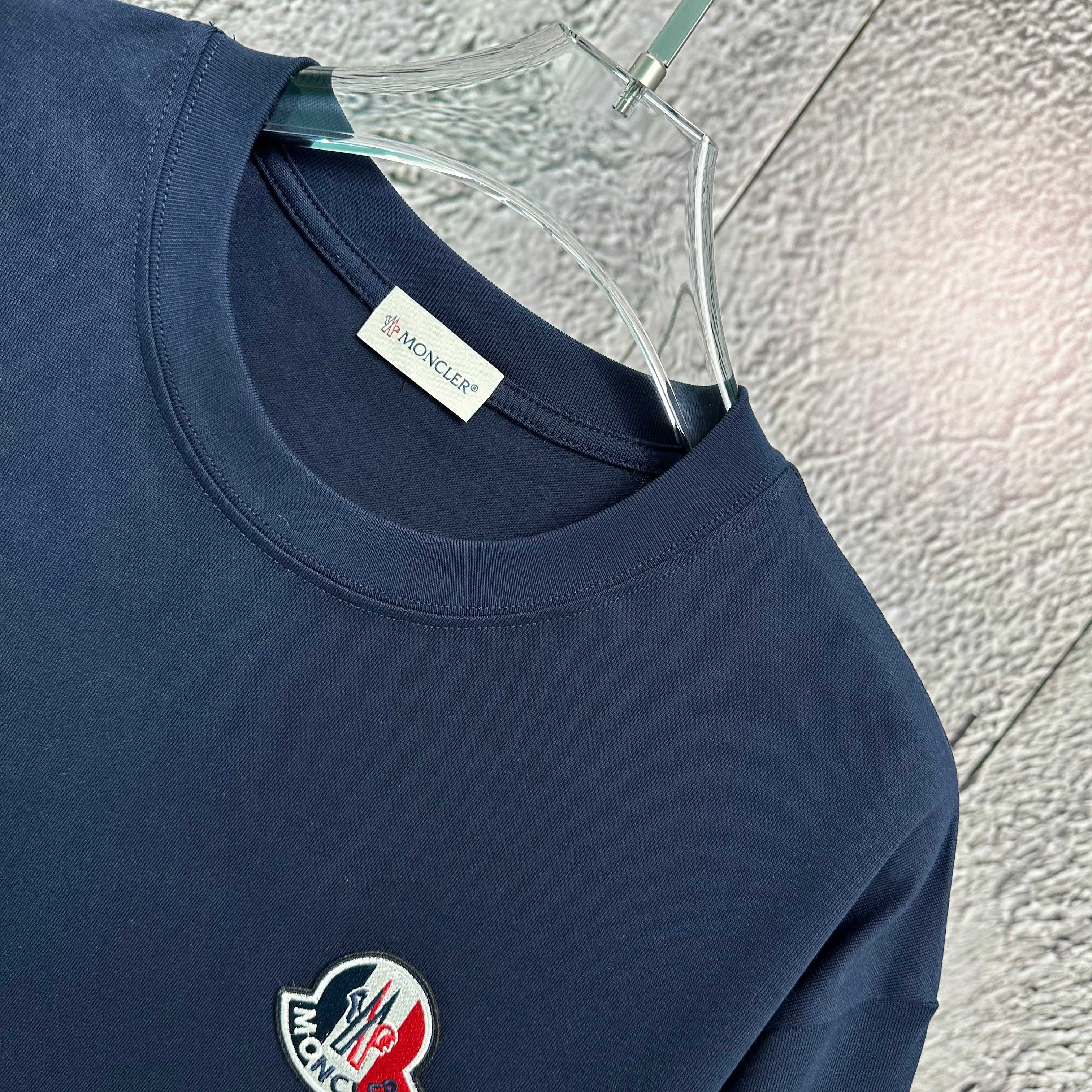 LuxluxHouse Best Quality Clothes T-shirt Moncler