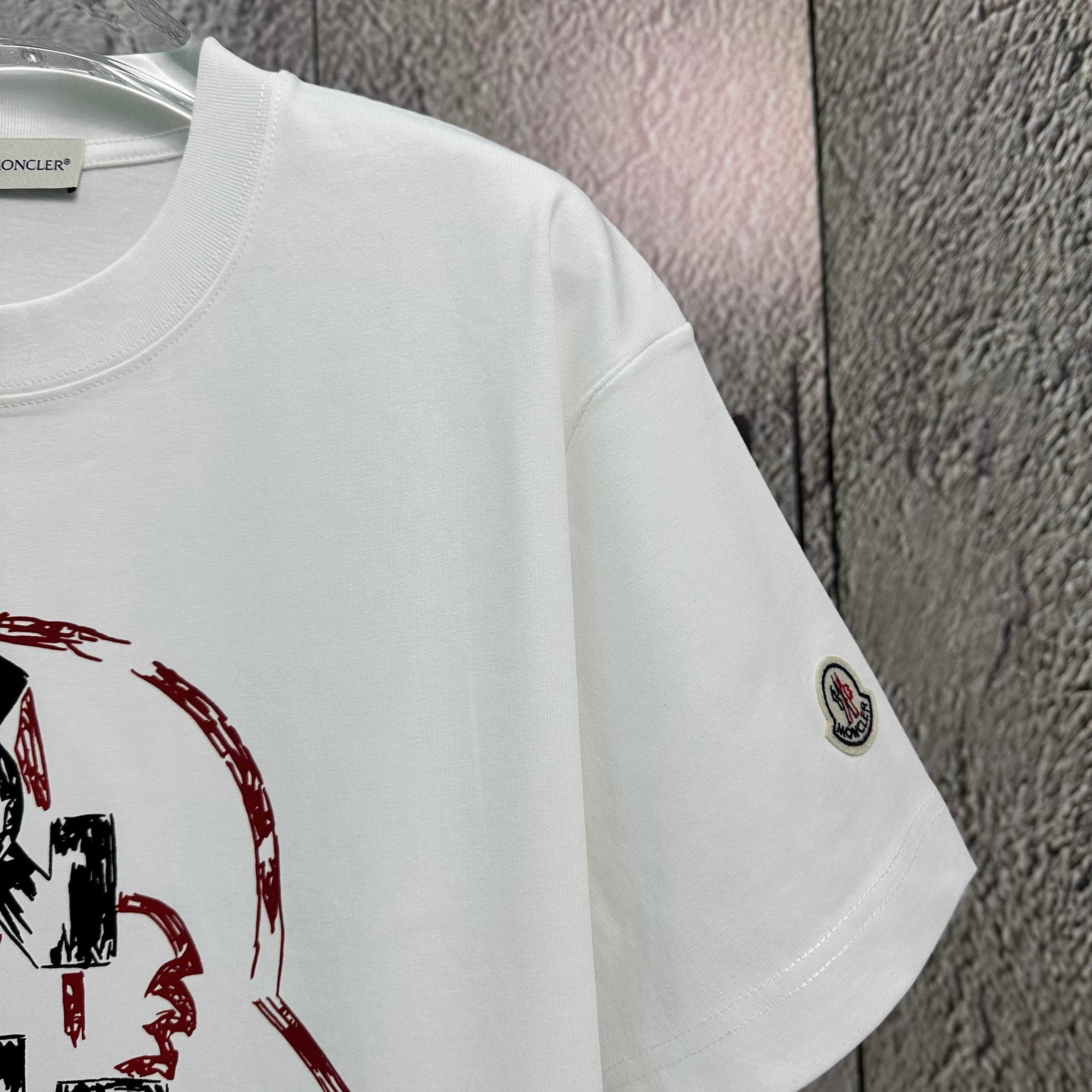 LuxluxHouse Best Quality Clothes T-shirt Moncler