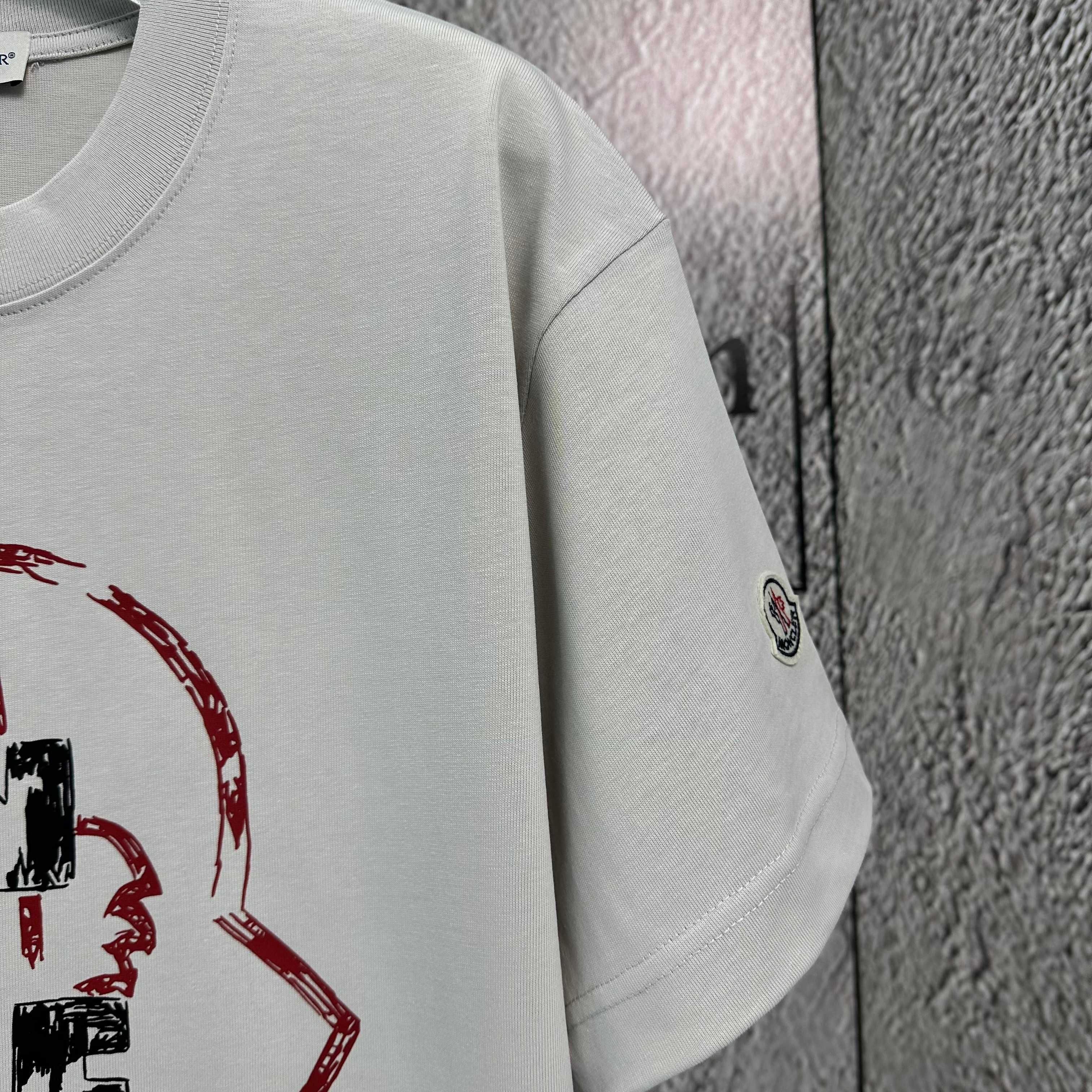 LuxluxHouse Best Quality Clothes T-shirt Moncler