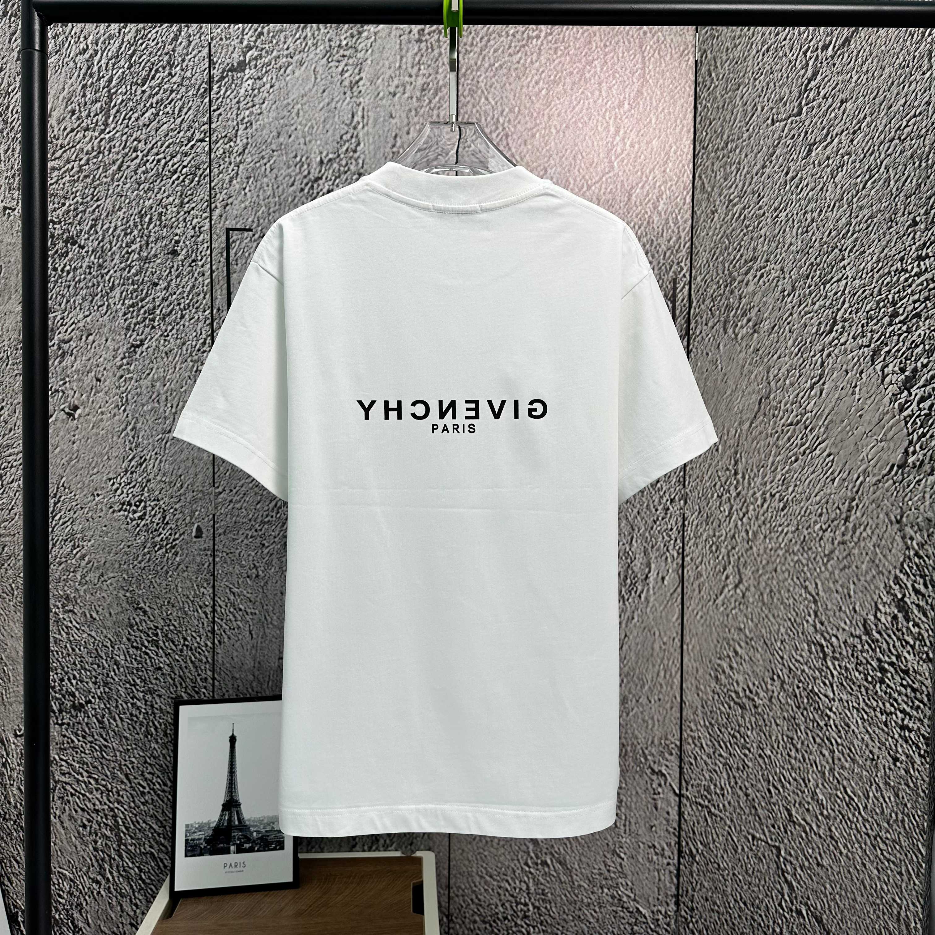 LuxluxHouse Best Quality Clothes Givenchy T-shirt