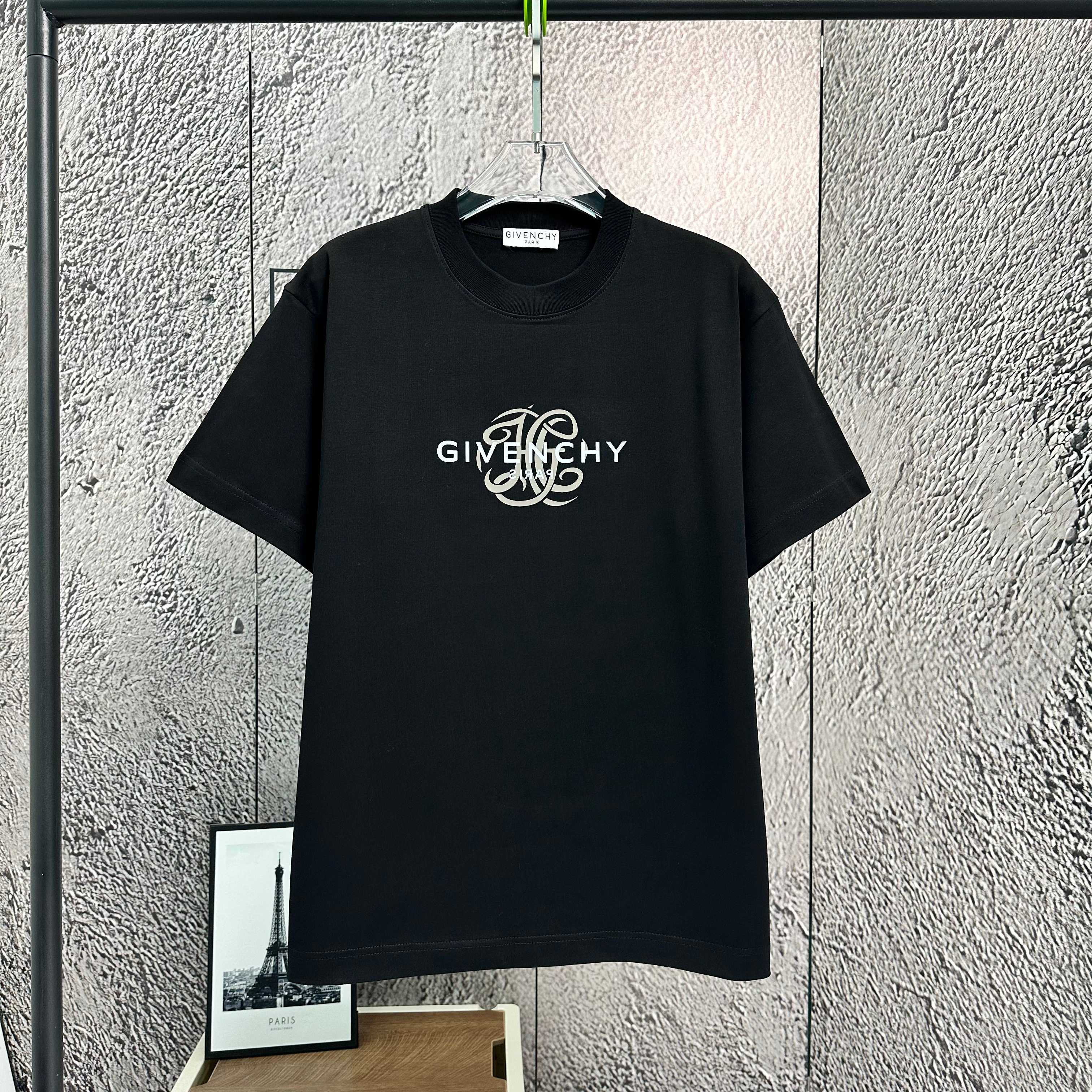 LuxluxHouse Best Quality Clothes Givenchy T-shirt