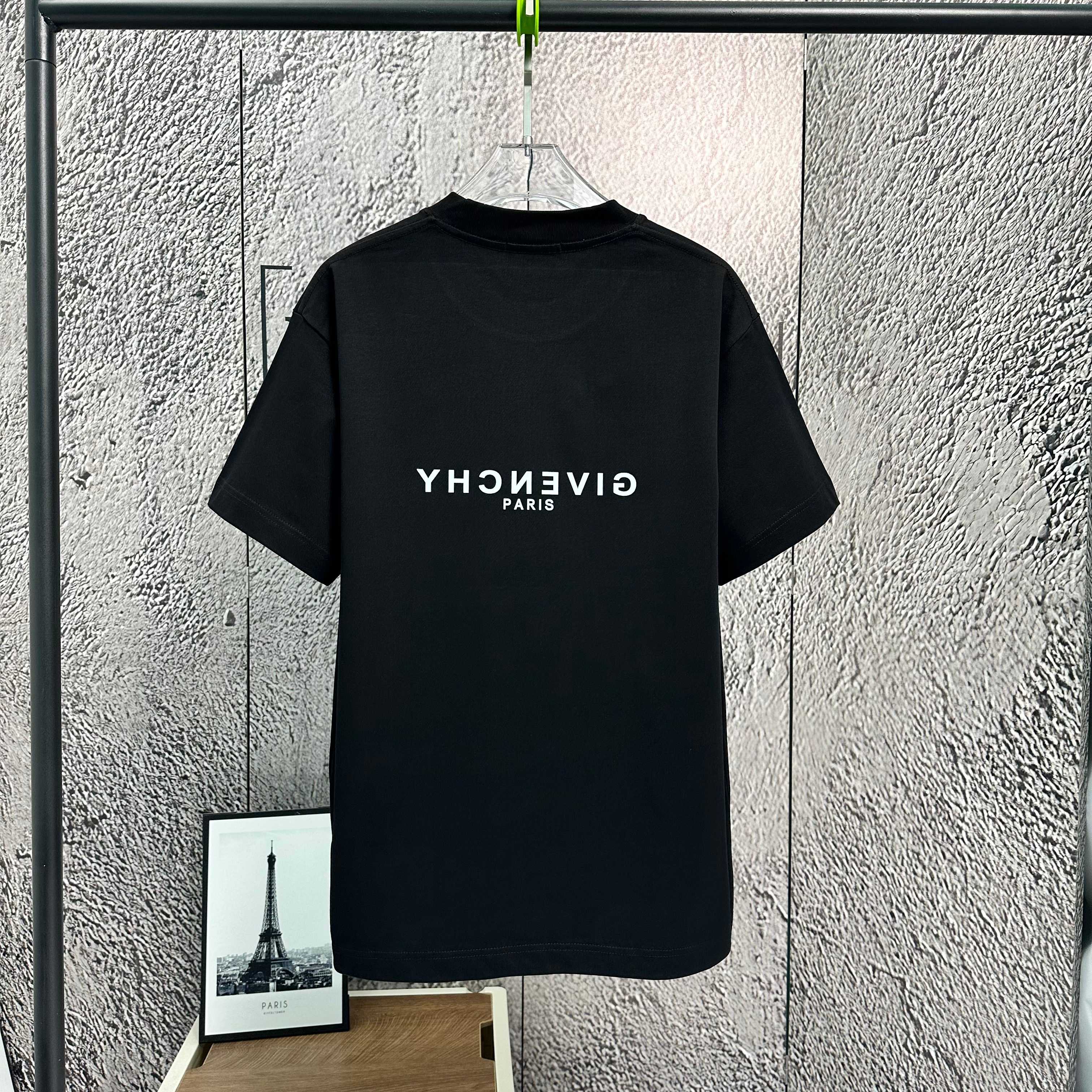 LuxluxHouse Best Quality Clothes Givenchy T-shirt