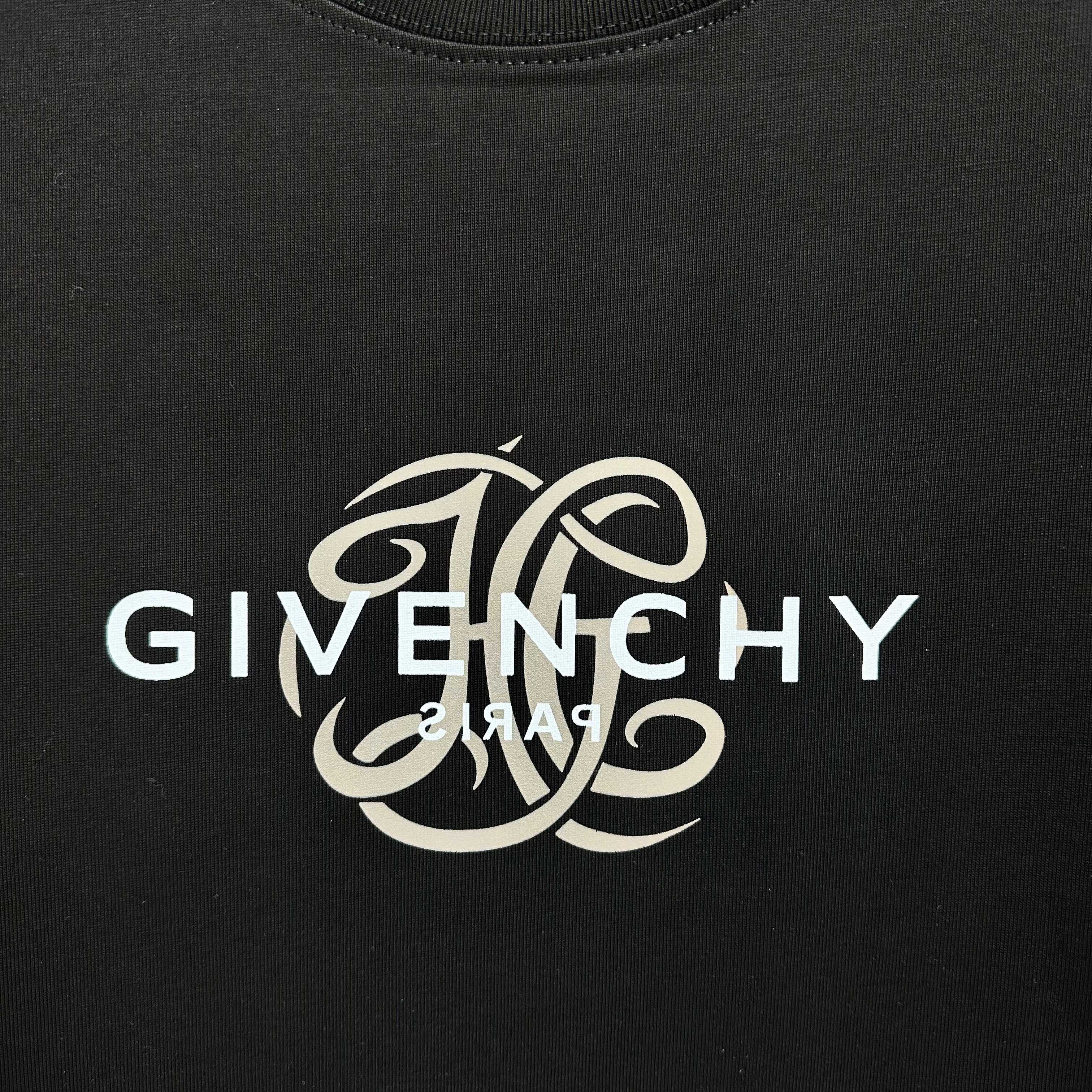 LuxluxHouse Best Quality Clothes Givenchy T-shirt