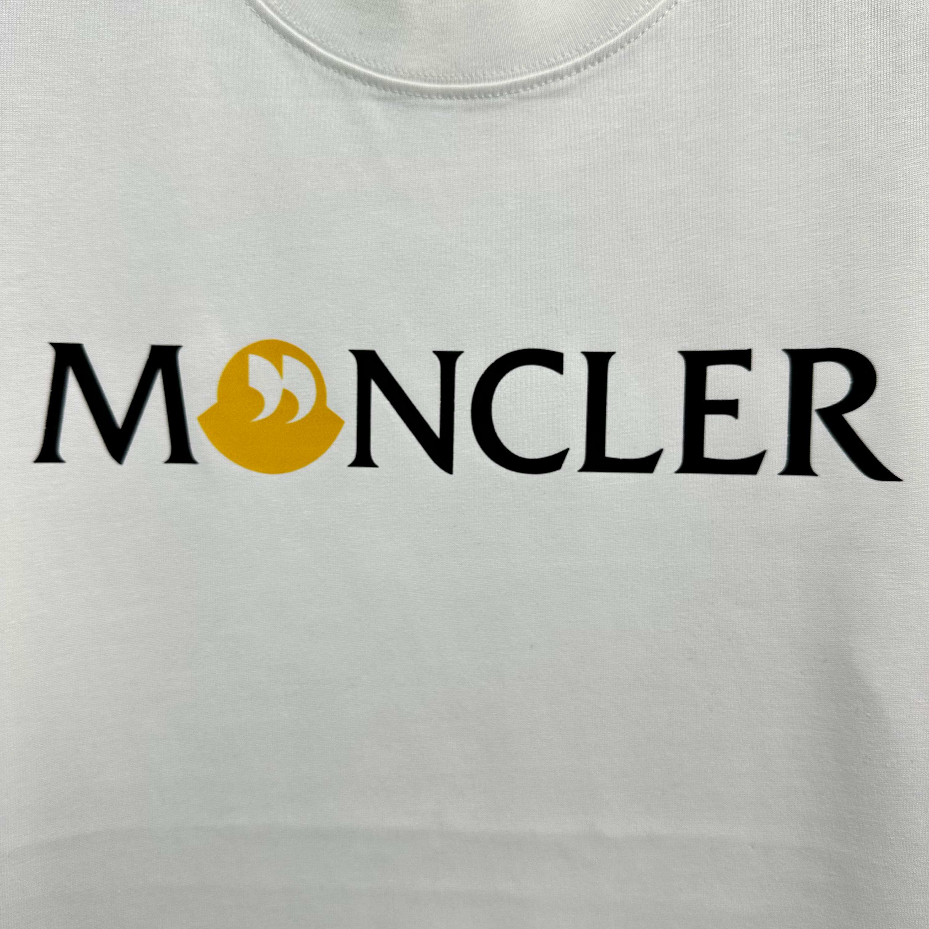 LuxluxHouse Best Quality Clothes T-shirt Moncler