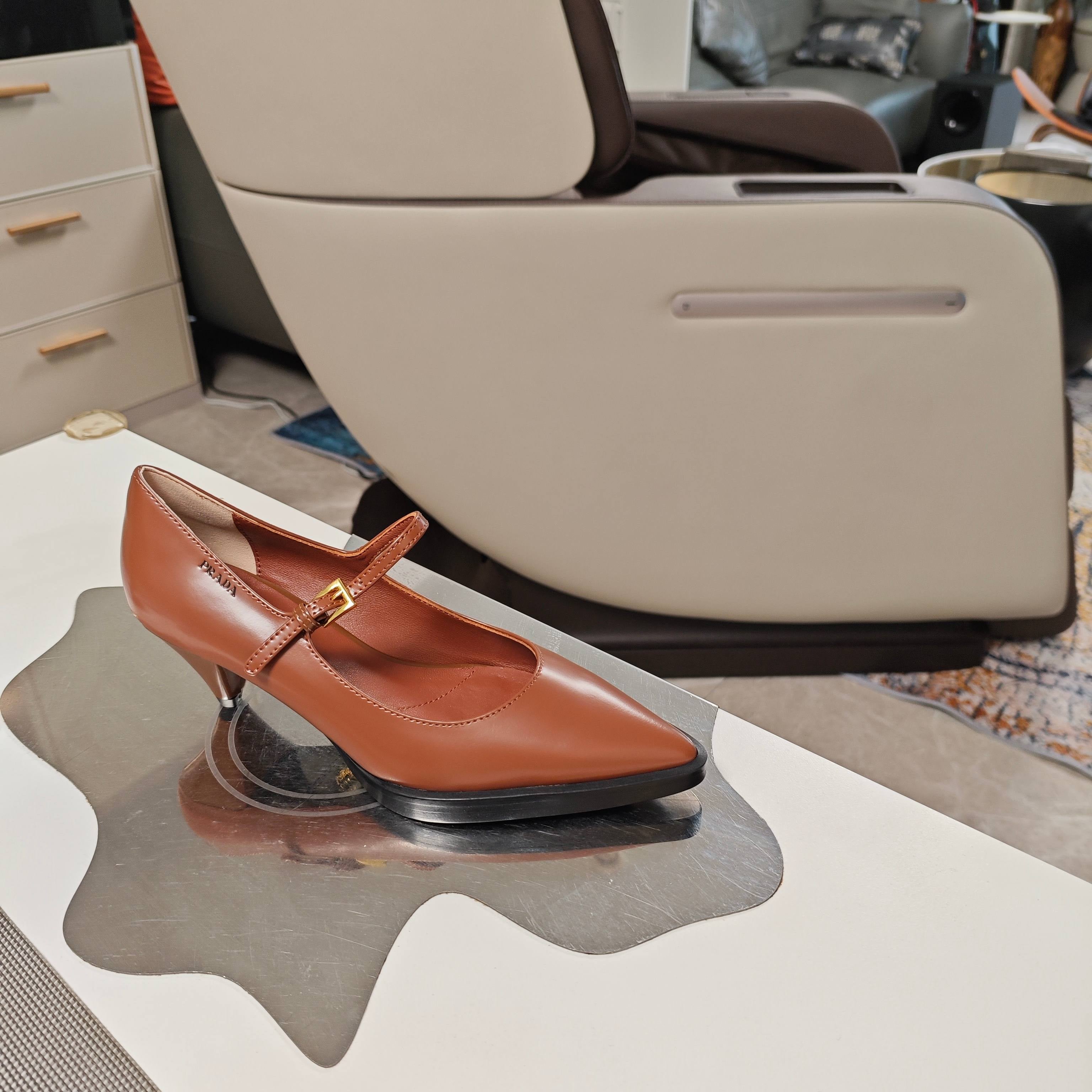 LuxluxHouse Best Quality Women Shoes Prada