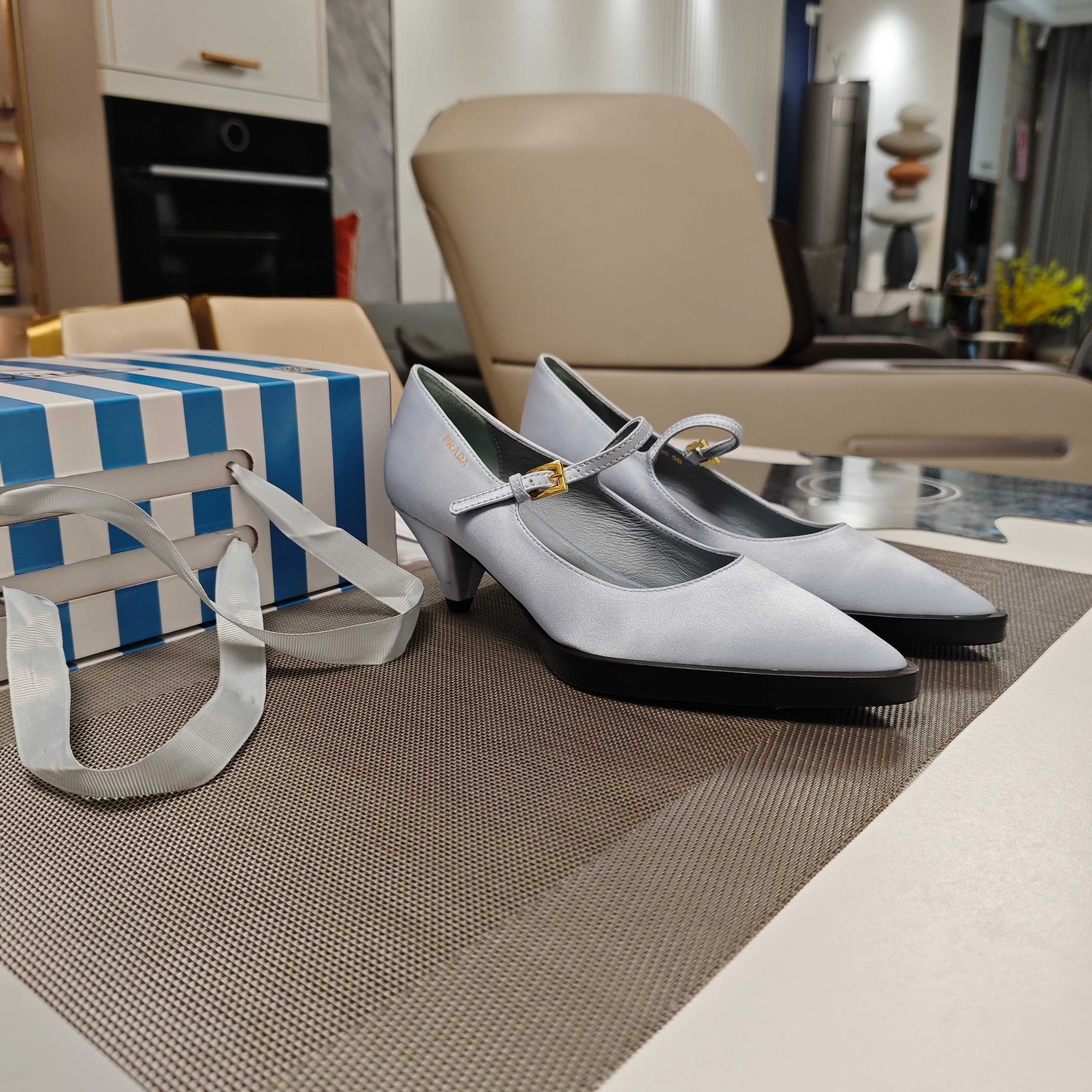 LuxluxHouse Best Quality Women Shoes Prada