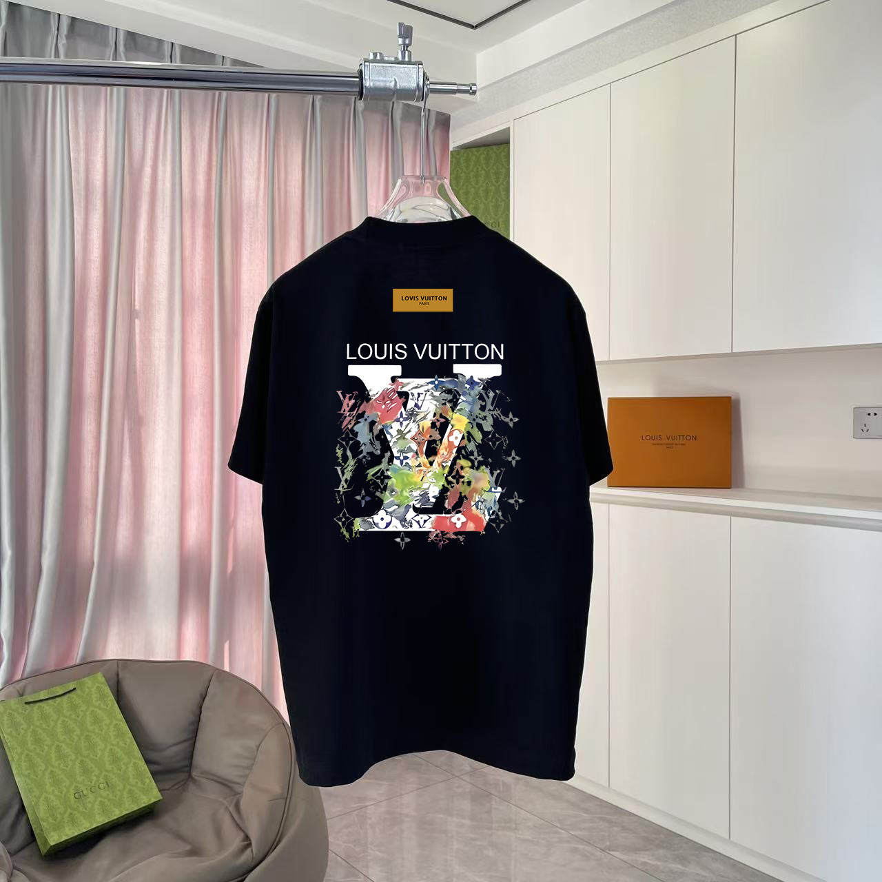 LuxluxHouse Best Quality Clothes T-shirt Louis Vuitton
