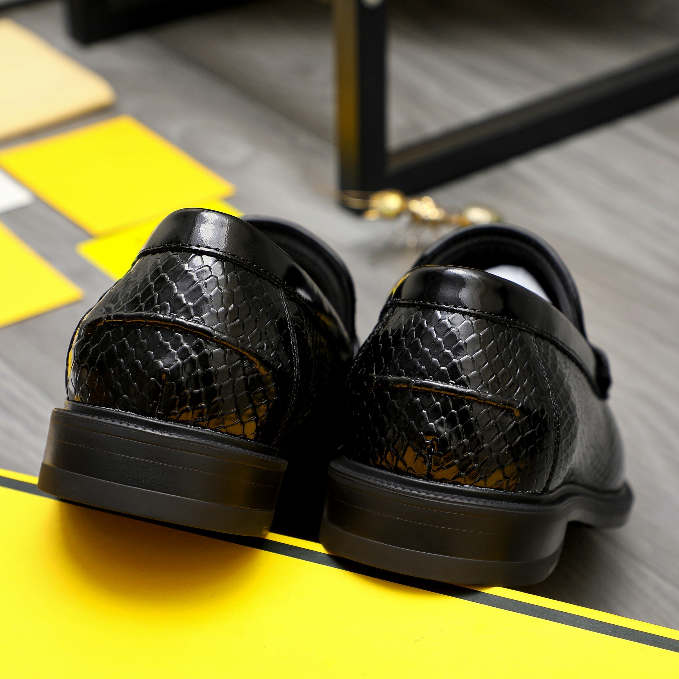 LuxluxHouse Best Quality Shoes Fendi