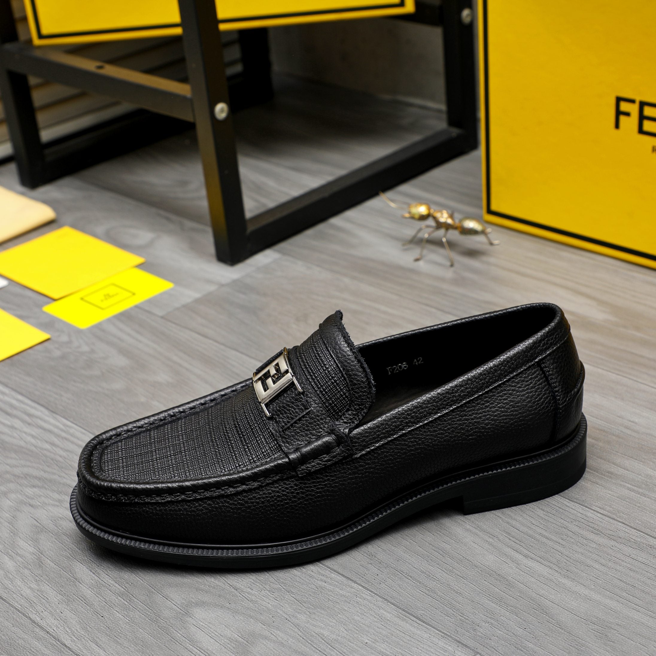 LuxluxHouse Best Quality Shoes Fendi