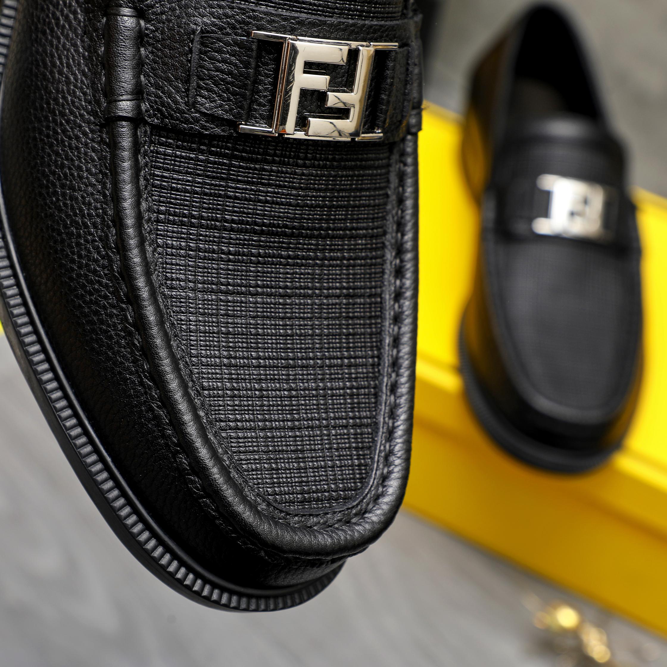 LuxluxHouse Best Quality Shoes Fendi