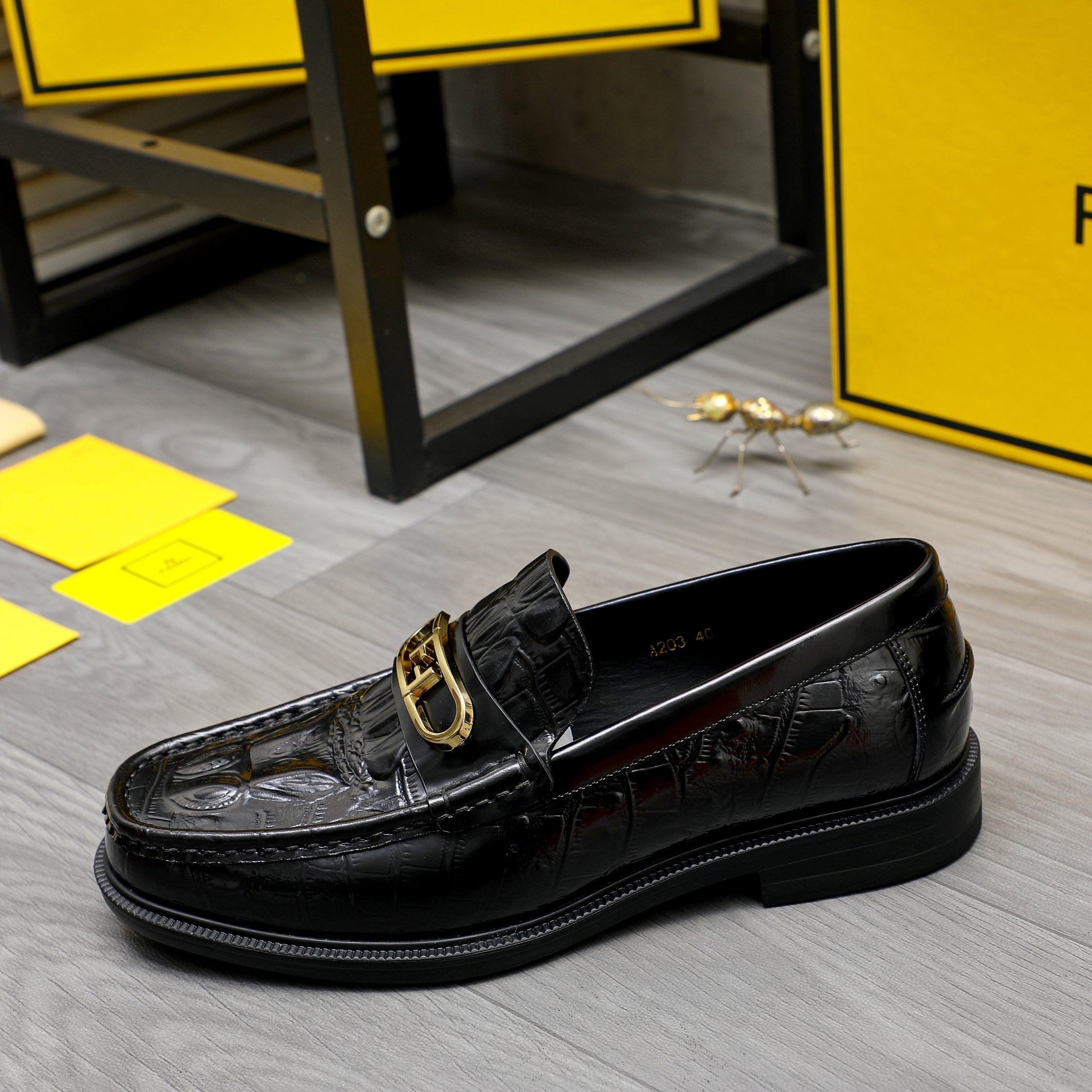 LuxluxHouse Best Quality Shoes Fendi