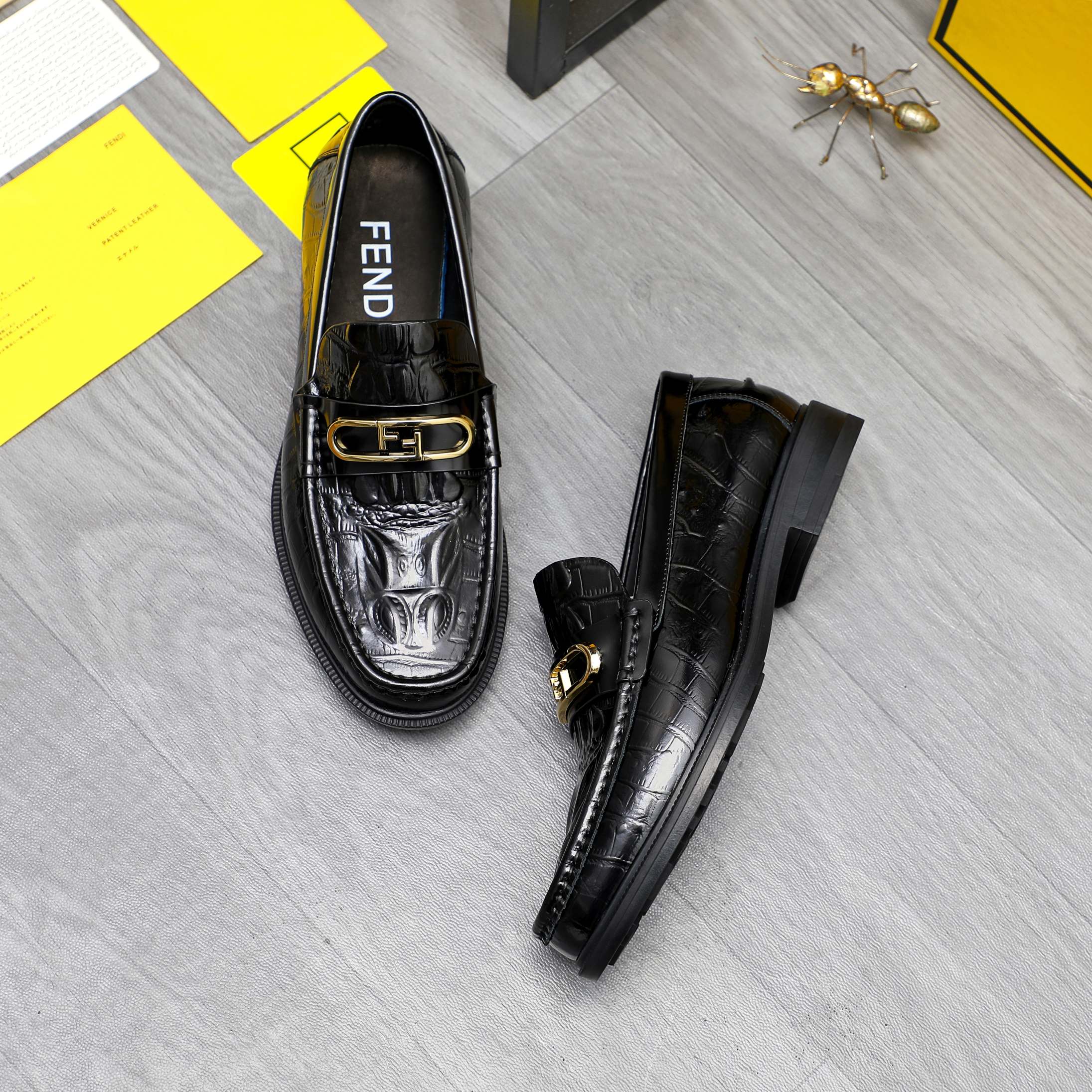 LuxluxHouse Best Quality Shoes Fendi