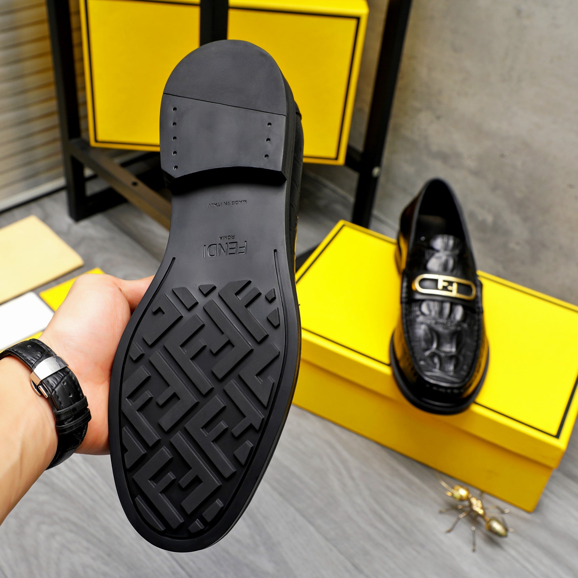 LuxluxHouse Best Quality Shoes Fendi