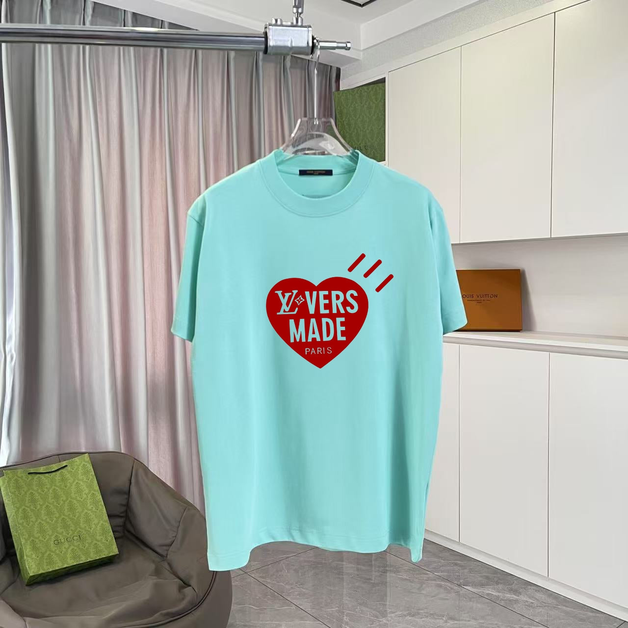 LuxluxHouse Best Quality Clothes T-shirt Louis Vuitton