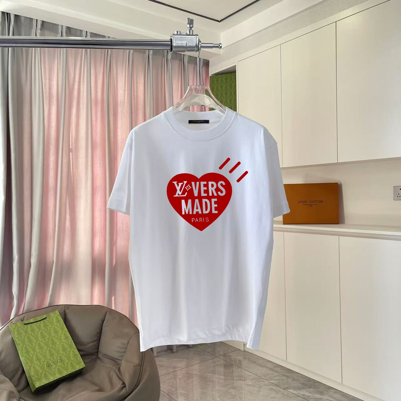 LuxluxHouse Best Quality Clothes T-shirt Louis Vuitton