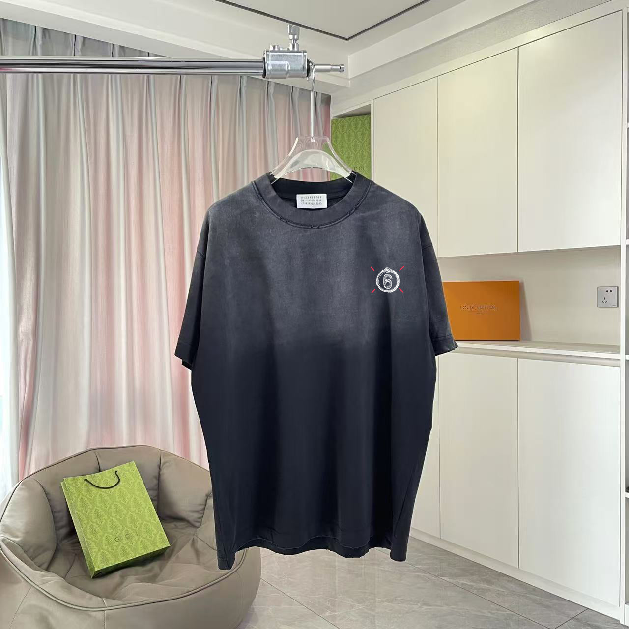 LuxluxHouse Best Quality Clothes T-shirt Chanel & Maison Margiela