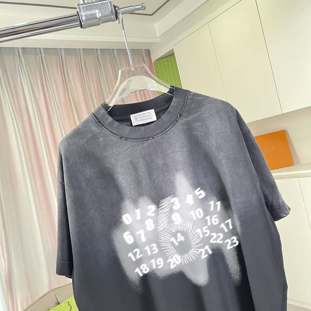 LuxluxHouse Best Quality Clothes T-shirt Chanel & Maison Margiela
