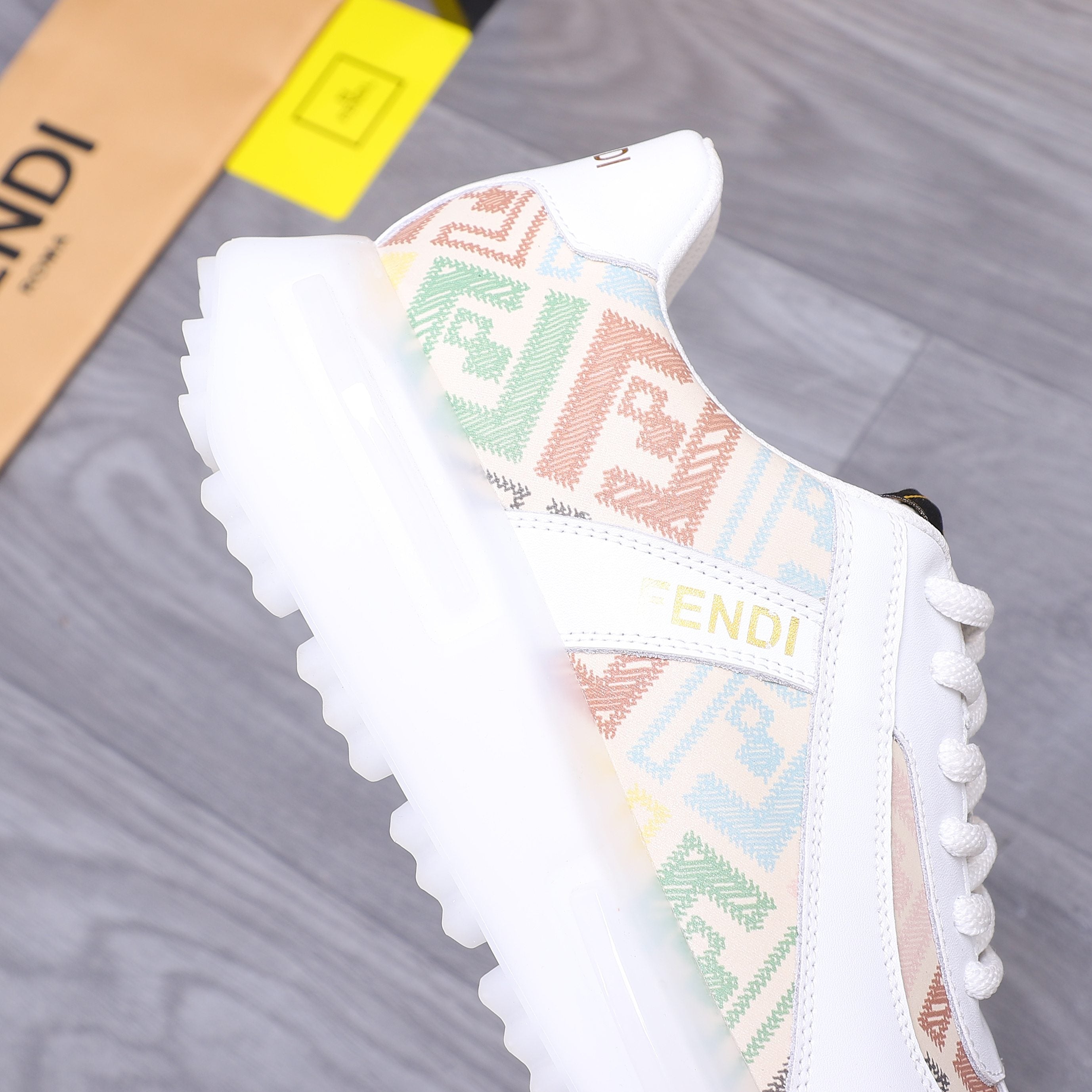 LuxluxHouse Best Quality Shoes Fendi