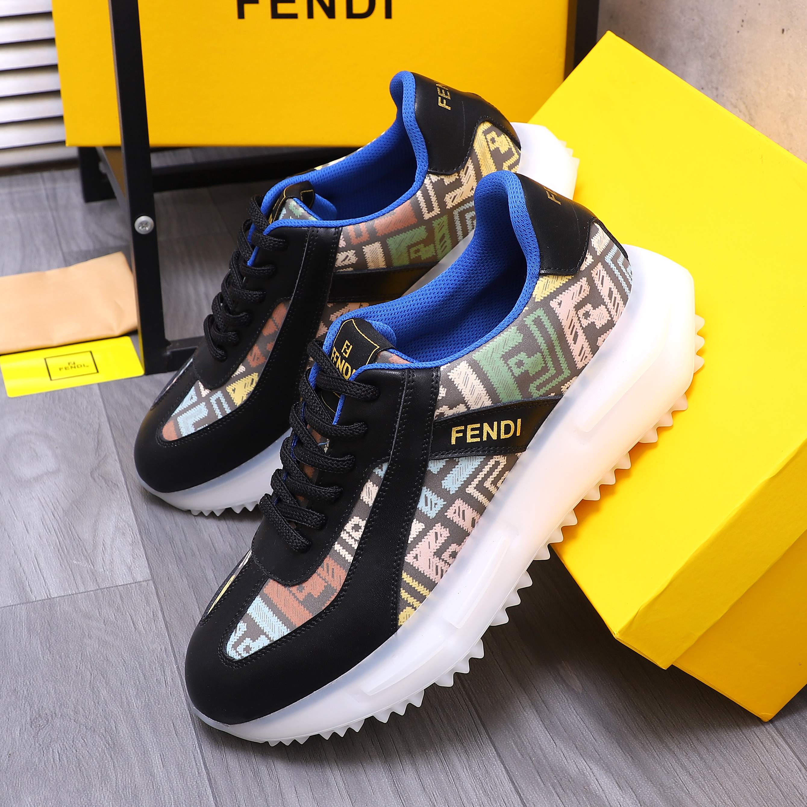 LuxluxHouse Best Quality Shoes Fendi