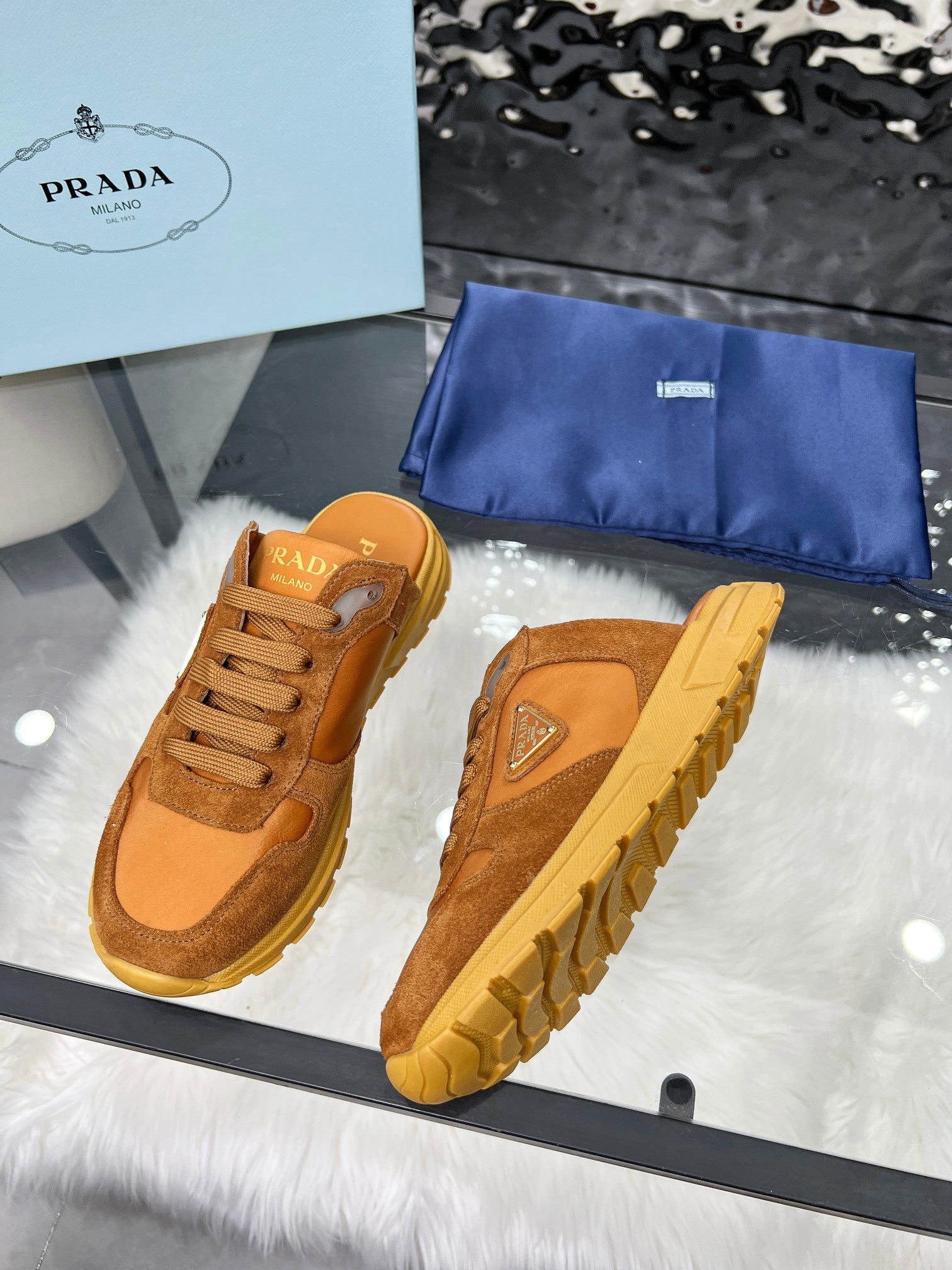 LuxluxHouse Best Quality Shoes Prada