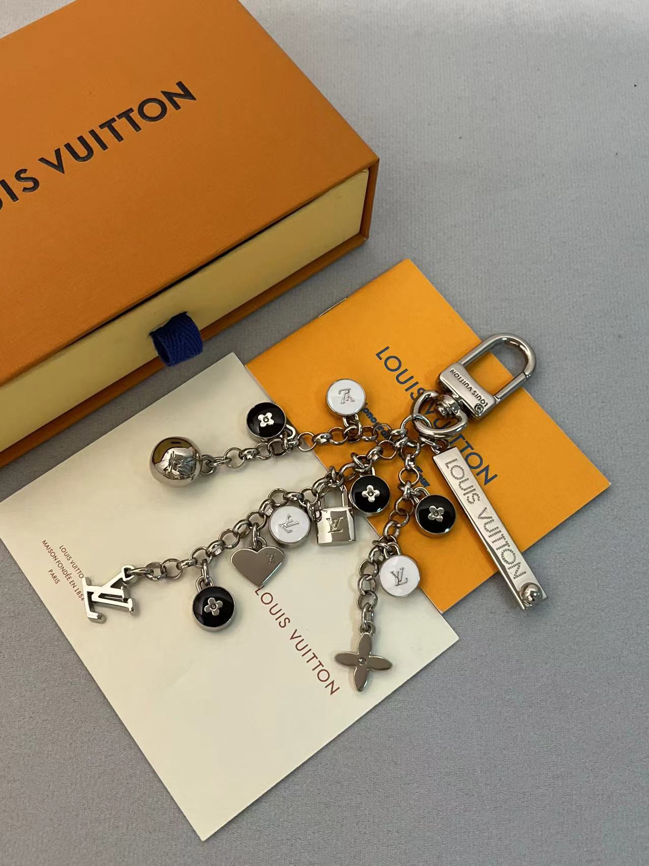 LuxluxHouse Best Quality Accessories Louis Vuitton Keychain