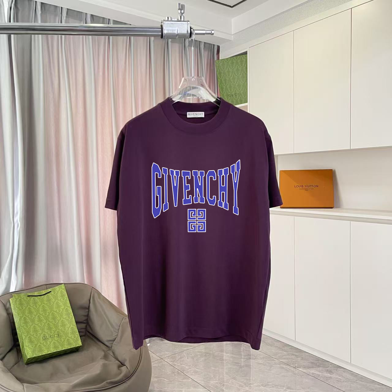 LuxluxHouse Best Quality Clothes Givenchy T-shirt