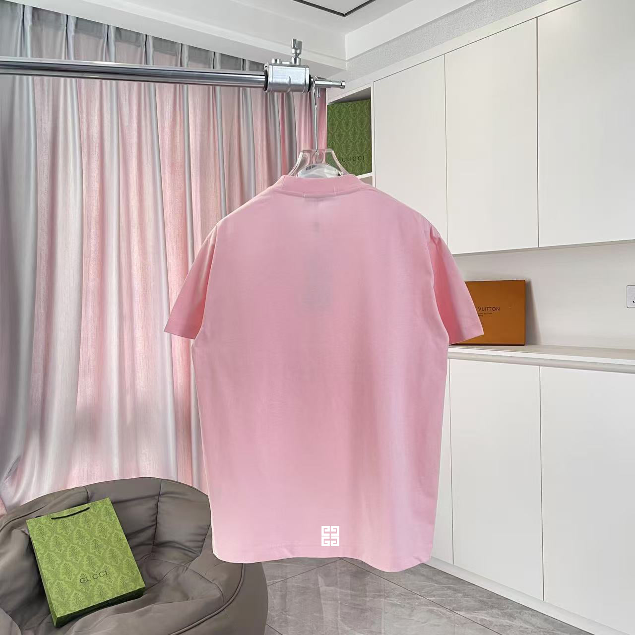 LuxluxHouse Best Quality Clothes Givenchy T-shirt