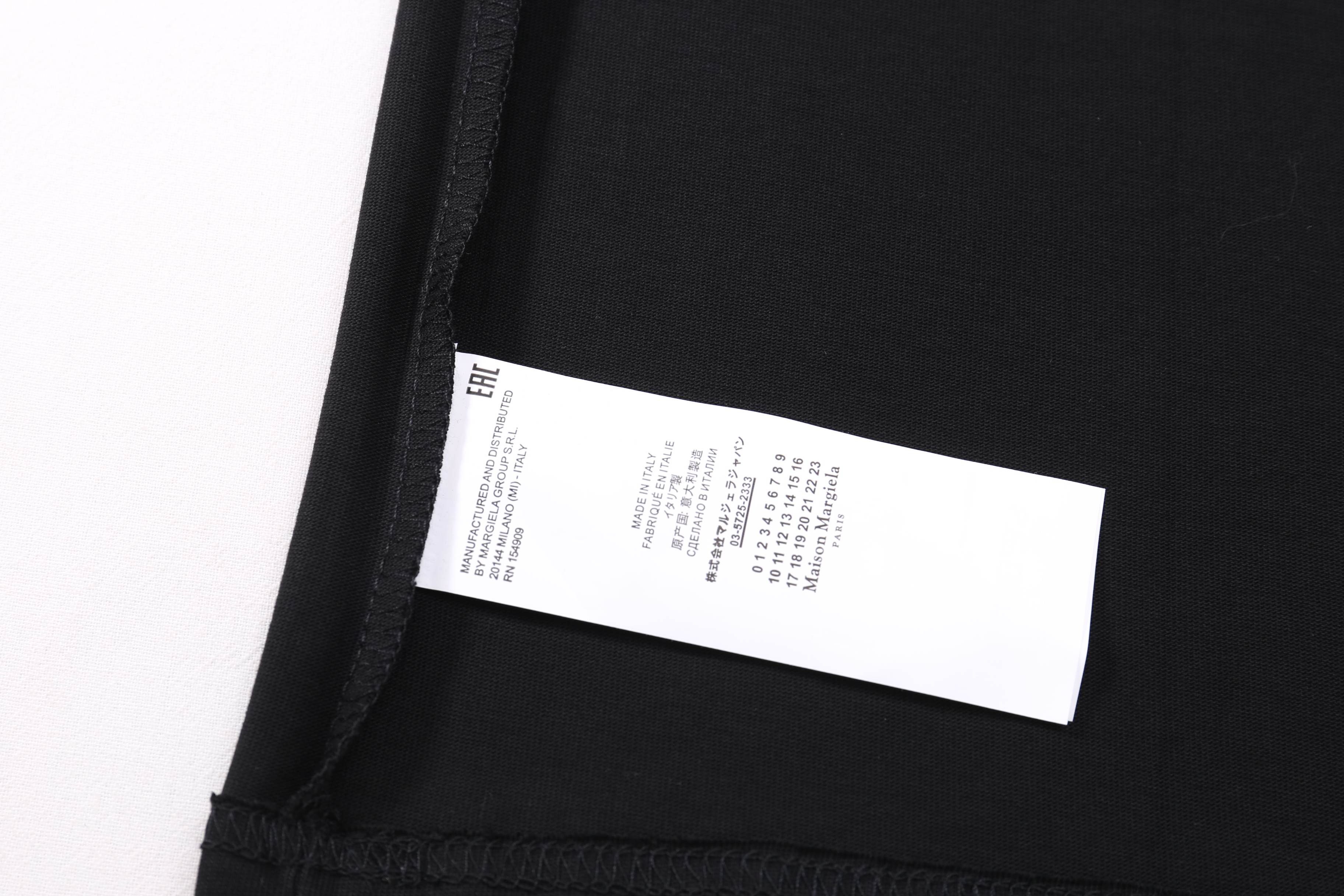 LuxluxHouse Best Quality Clothes T-shirt Chanel & Maison Margiela