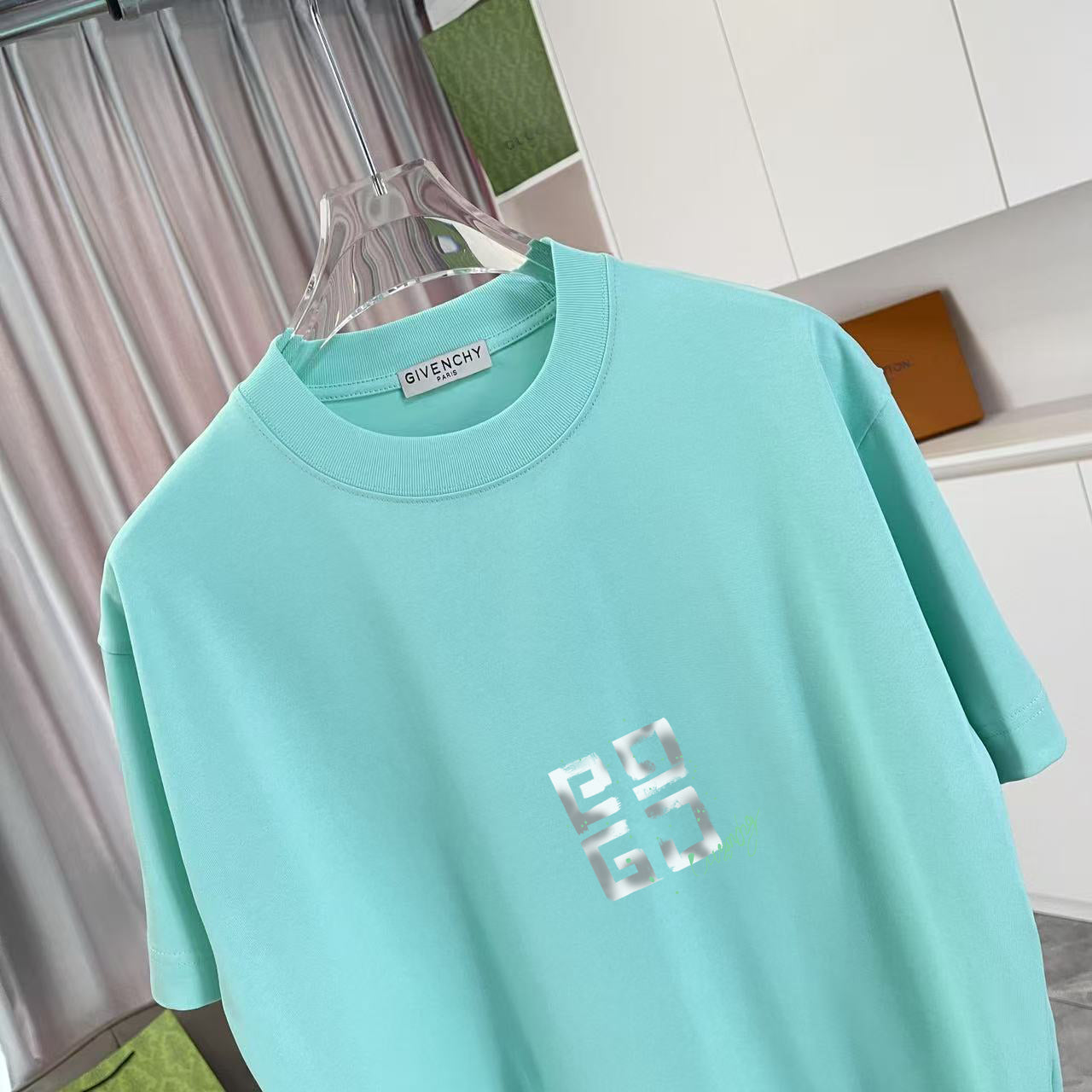 LuxluxHouse Best Quality Clothes Givenchy T-shirt