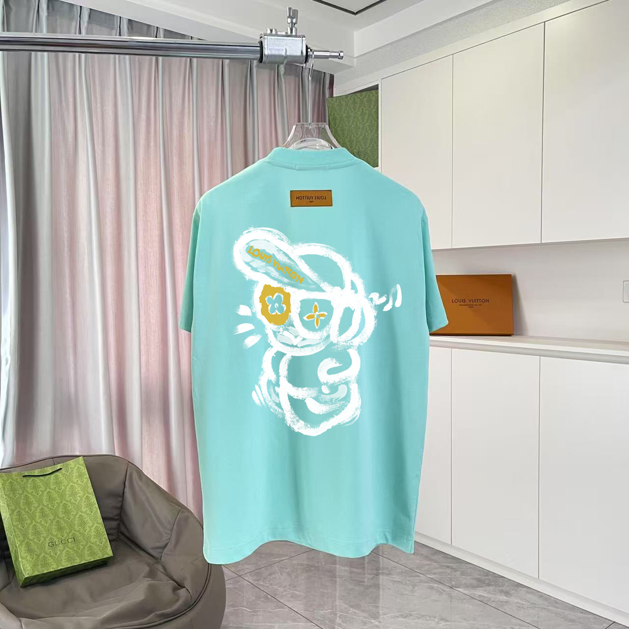 LuxluxHouse Best Quality Clothes T-shirt Louis Vuitton