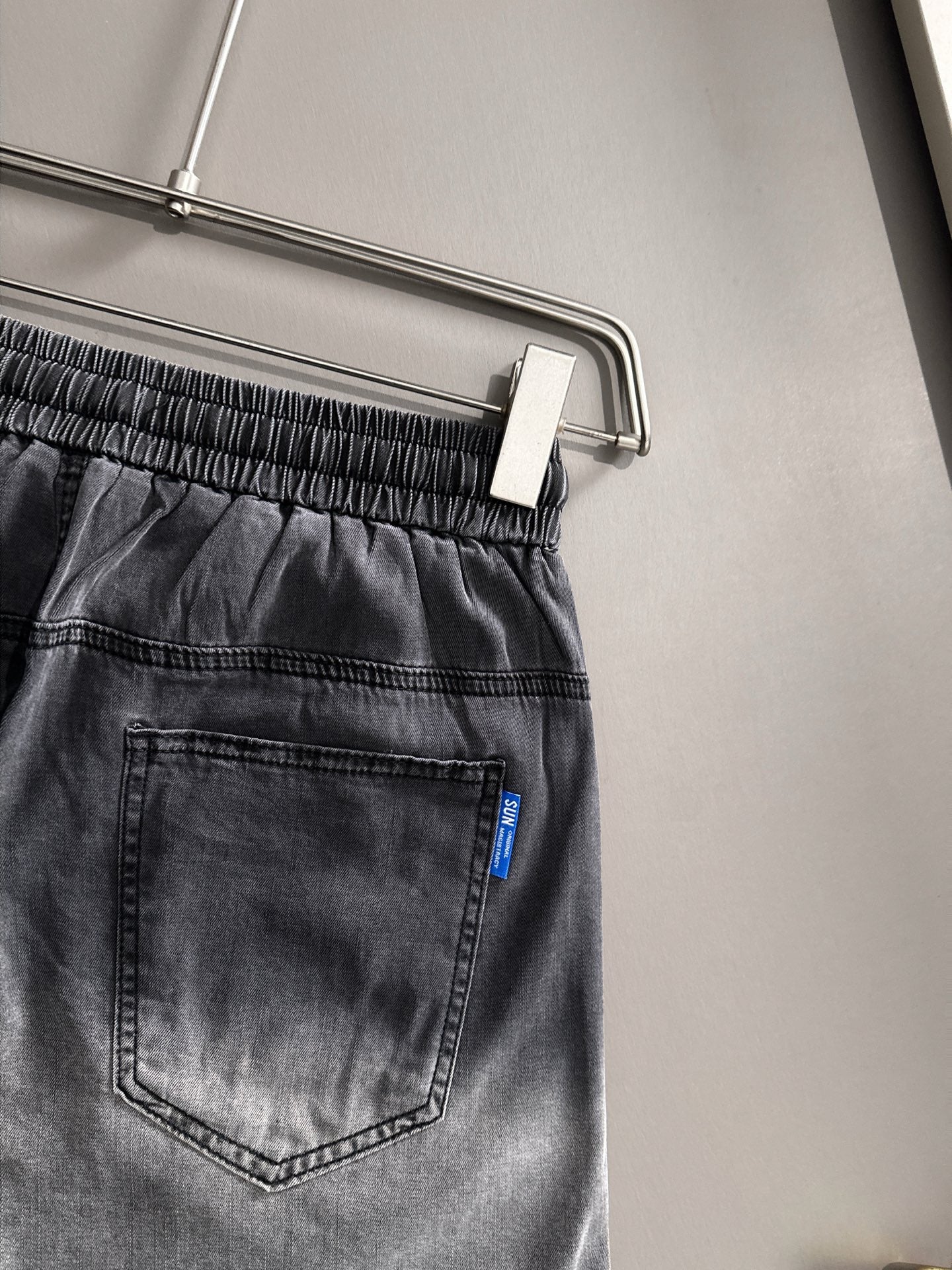 LuxluxHouse Best Quality Clothes Balenciaga Pants