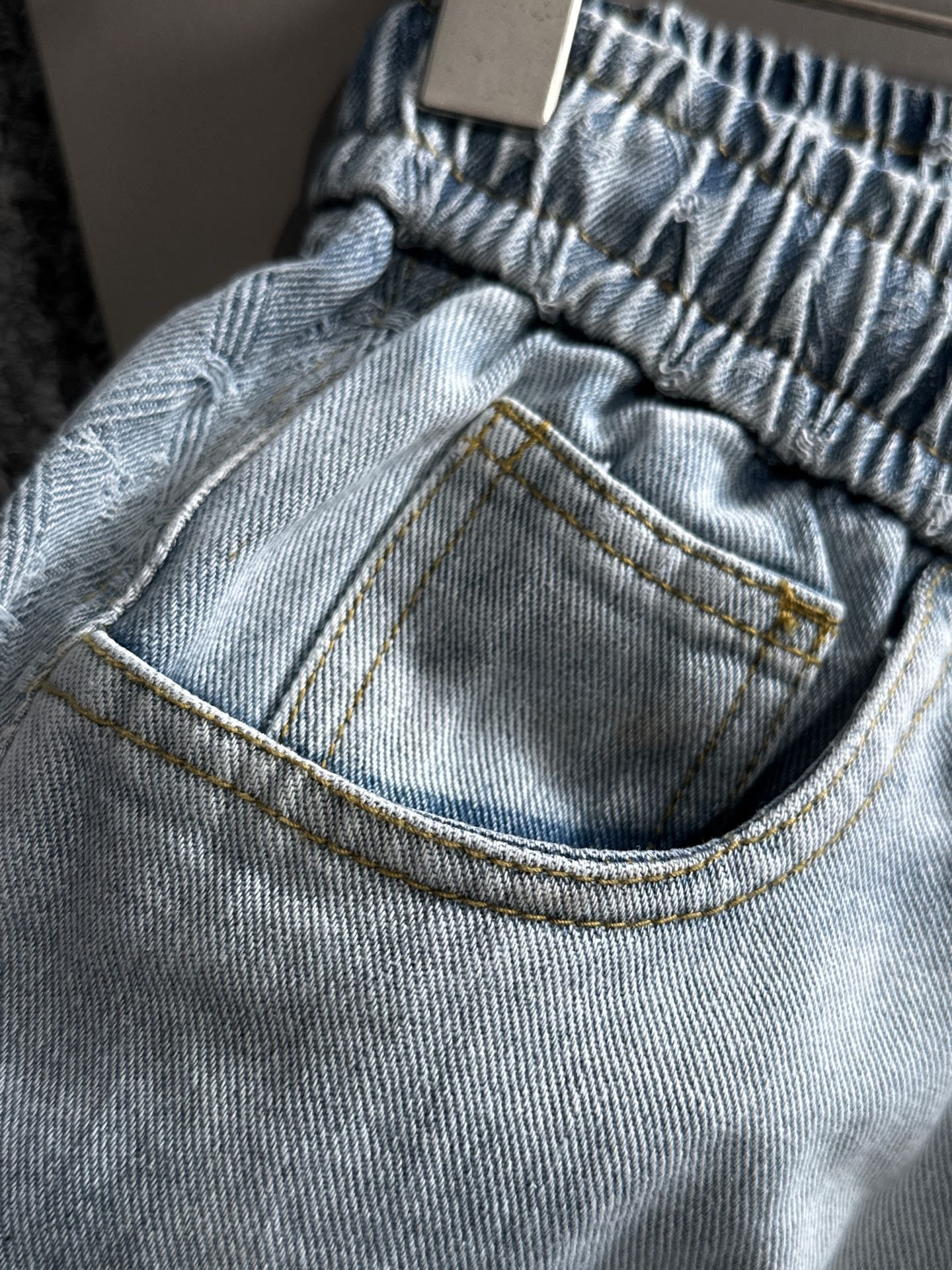 LuxluxHouse Best Quality Clothes Balenciaga Pants