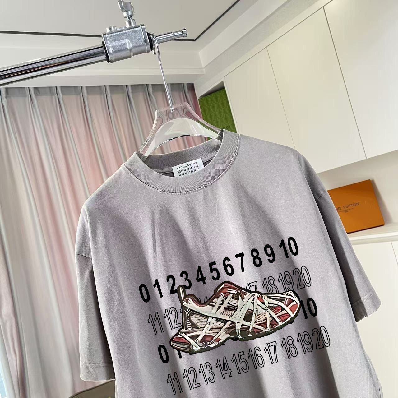 LuxluxHouse Best Quality Clothes T-shirt Chanel & Maison Margiela