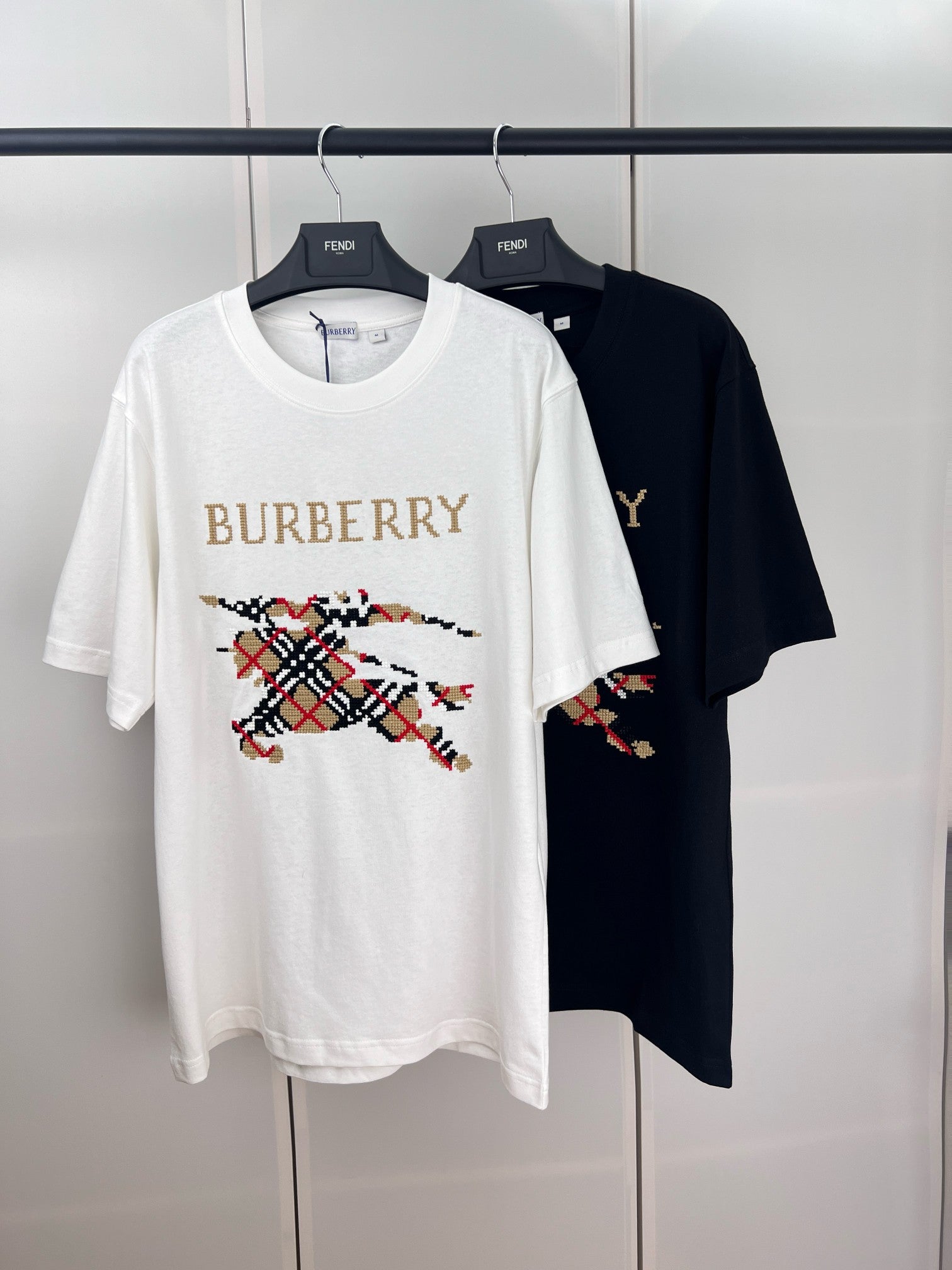 LuxluxHouse Best Quality Clothes Burberry T-shirt