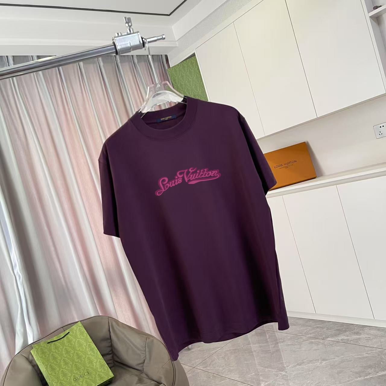 LuxluxHouse Best Quality Clothes T-shirt Louis Vuitton