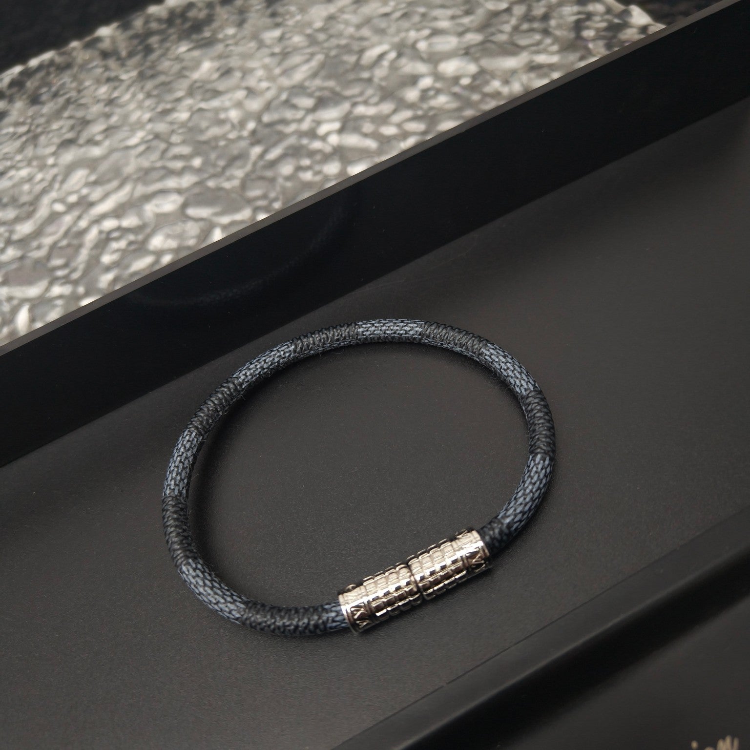 LuxluxHouse Best Quality Accessories Necklace Bracelet Louis Vuitton