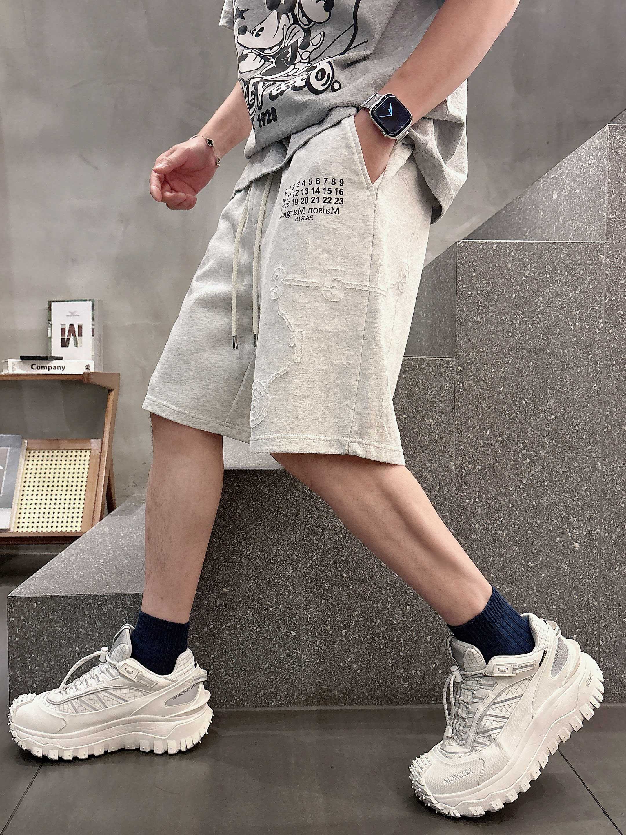 LuxluxHouse Best Quality Clothes Pants Chanel & Maison Margiela